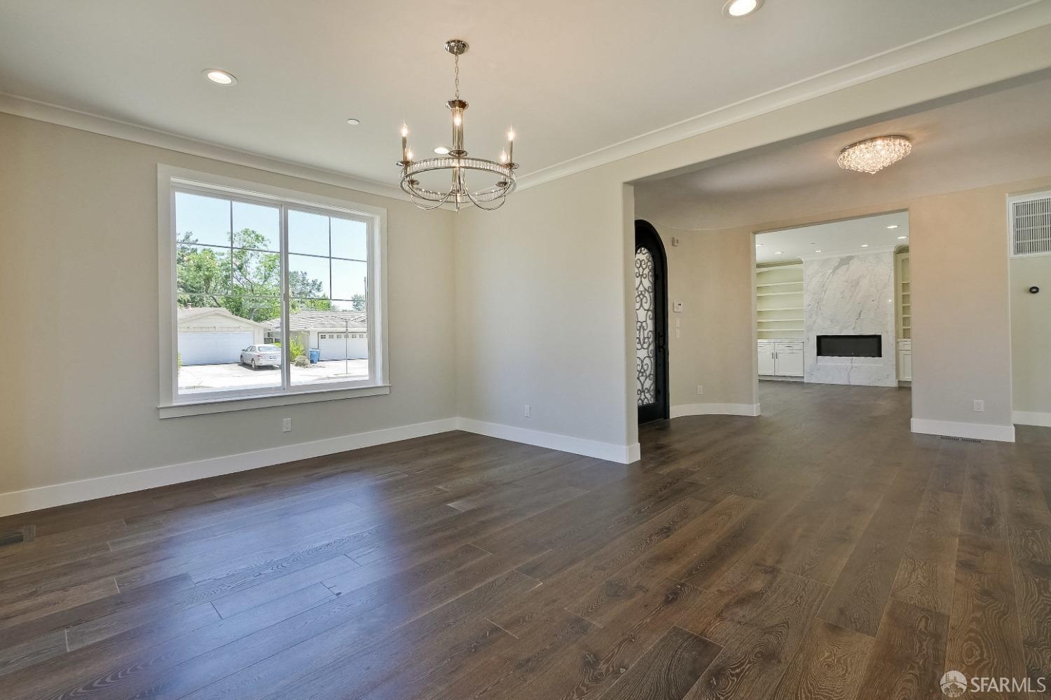 Detail Gallery Image 8 of 80 For 805 Rose Blossom Dr, Cupertino,  CA 95014 - 5 Beds | 4/1 Baths