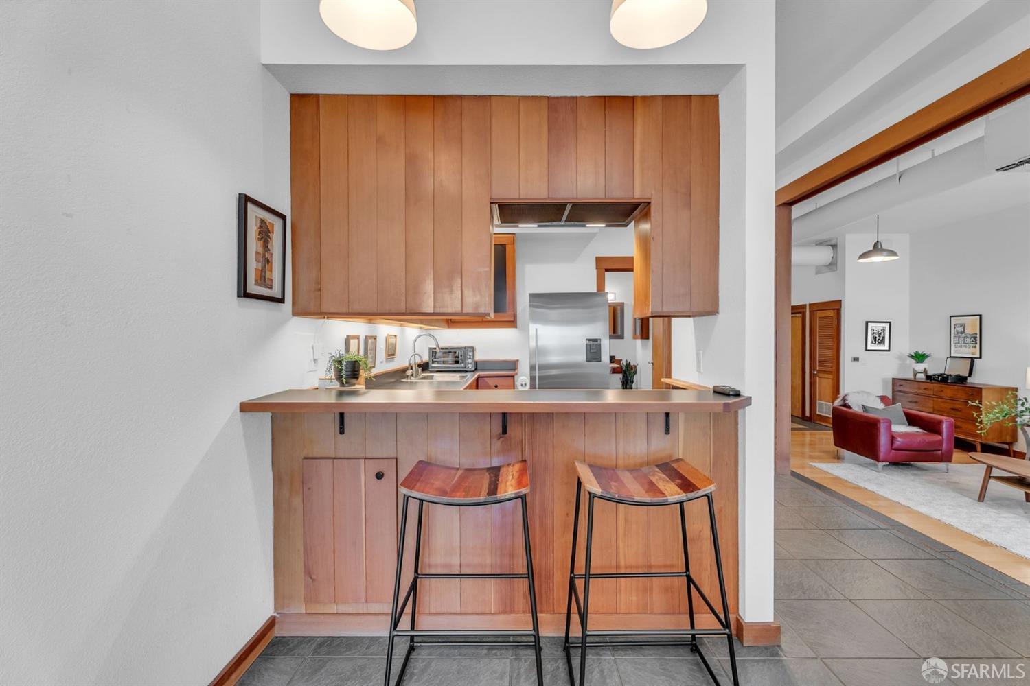 Detail Gallery Image 12 of 30 For 530 E 8th St #105,  Oakland,  CA 94606 - 2 Beds | 1 Baths