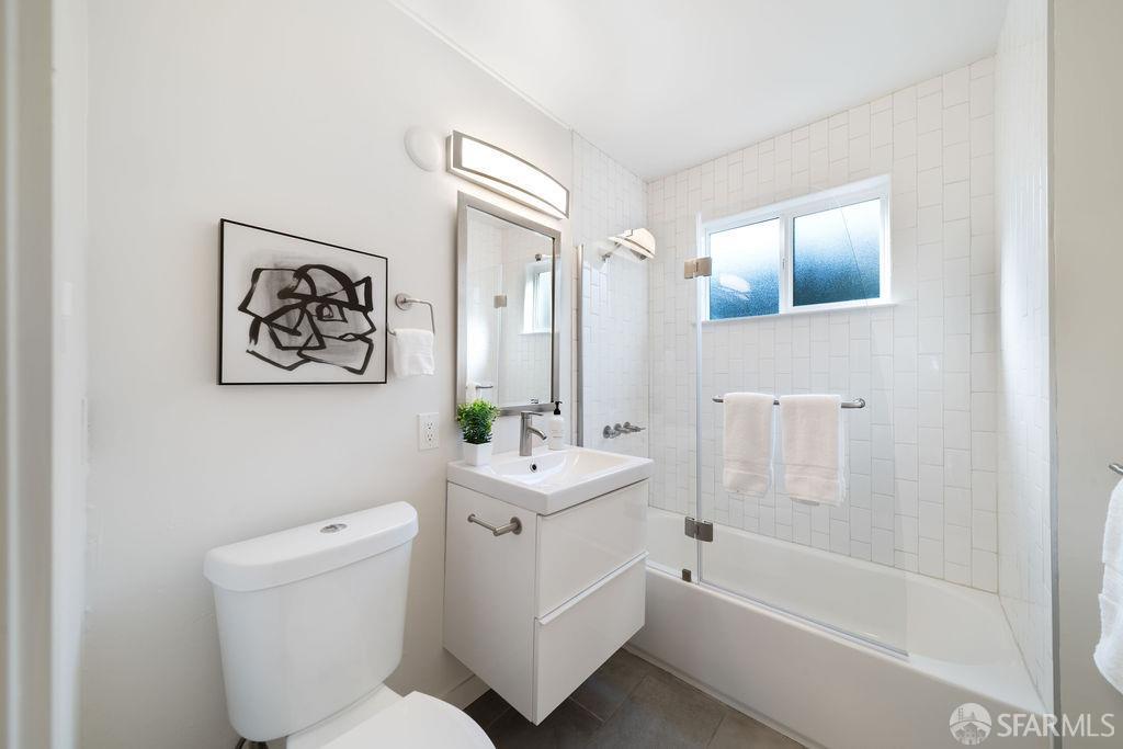 Detail Gallery Image 21 of 37 For 2912 Sunset Ter, San Mateo,  CA 94403 - 3 Beds | 2 Baths