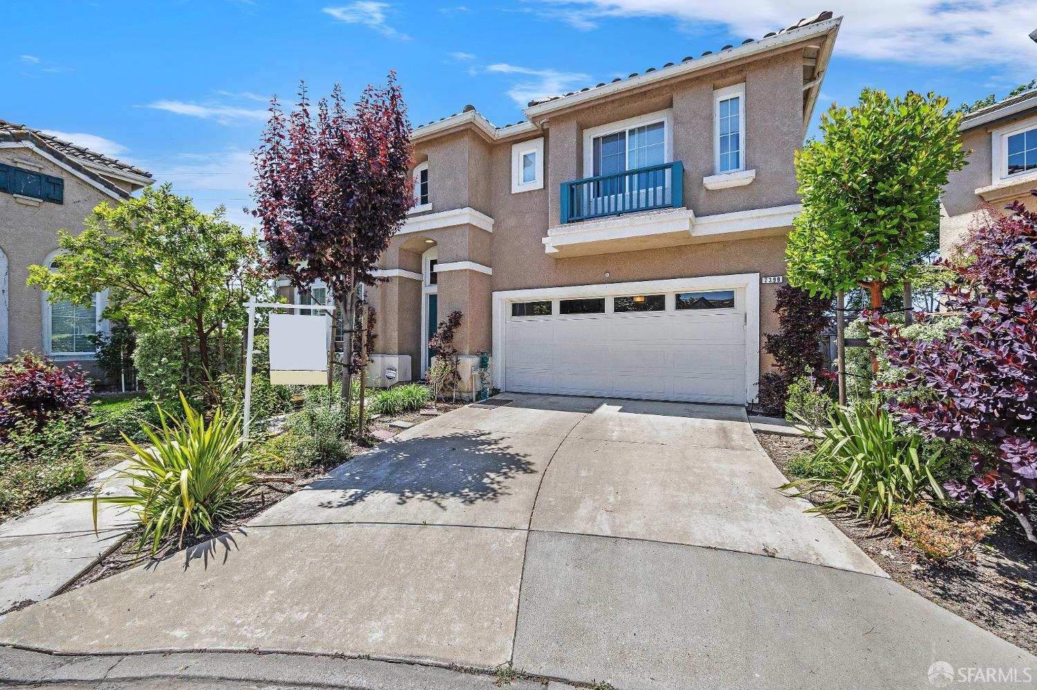 Detail Gallery Image 3 of 43 For 2399 Lagoon Ct, San Leandro,  CA 94579 - 4 Beds | 4 Baths