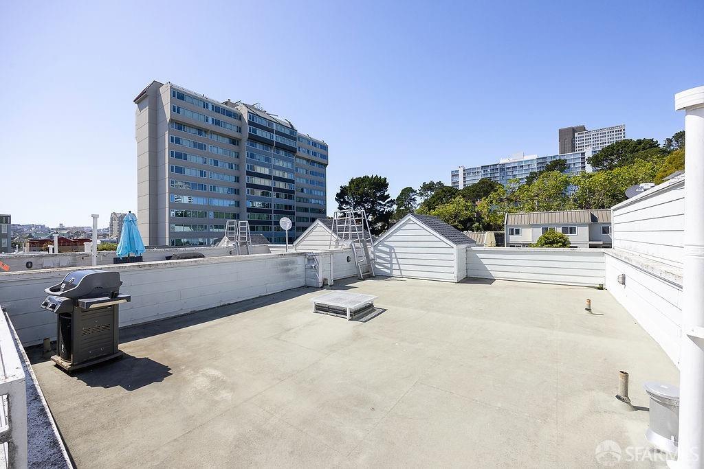Detail Gallery Image 26 of 37 For 1136 Eddy St #D,  San Francisco,  CA 94109 - 2 Beds | 2 Baths