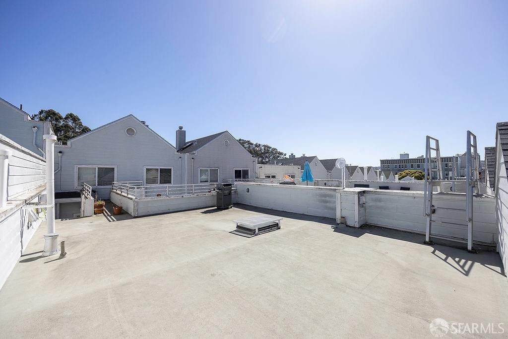 Detail Gallery Image 27 of 37 For 1136 Eddy St #D,  San Francisco,  CA 94109 - 2 Beds | 2 Baths