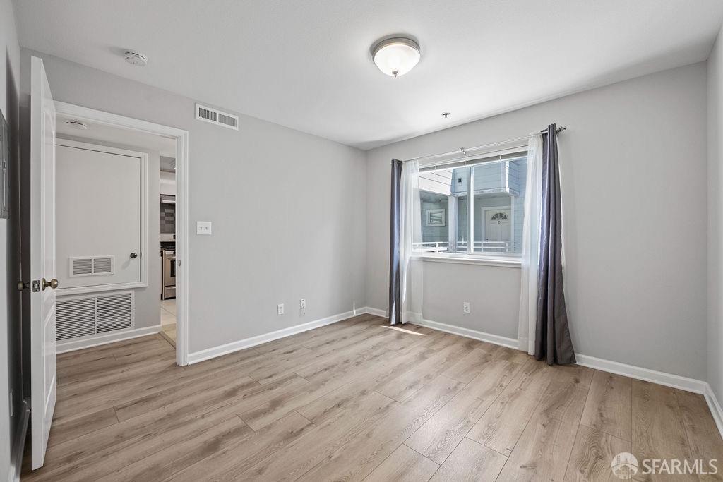 Detail Gallery Image 16 of 37 For 1136 Eddy St #D,  San Francisco,  CA 94109 - 2 Beds | 2 Baths