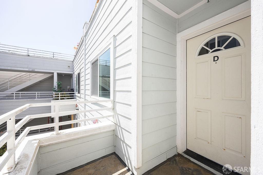 Detail Gallery Image 34 of 37 For 1136 Eddy St #D,  San Francisco,  CA 94109 - 2 Beds | 2 Baths