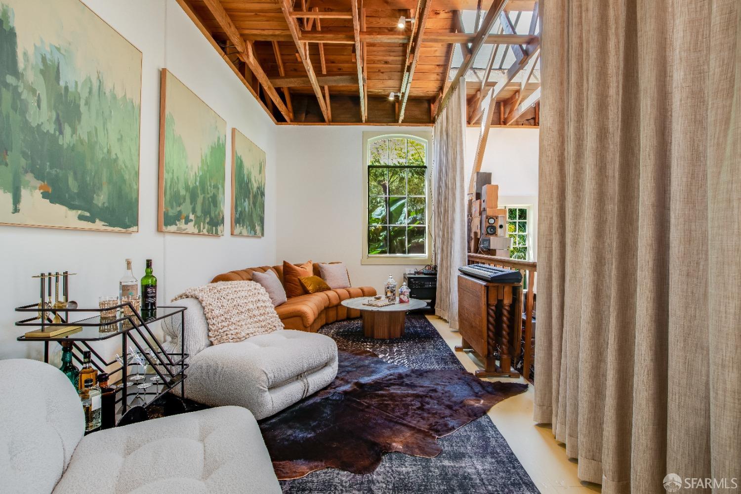 Detail Gallery Image 31 of 99 For 965 Natoma St, San Francisco,  CA 94103 - 5 Beds | 6 Baths