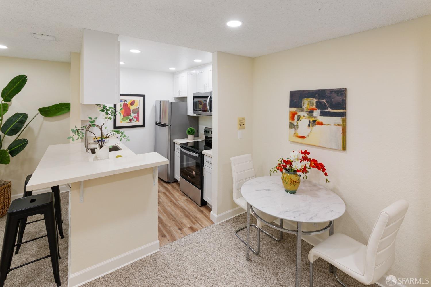 Detail Gallery Image 10 of 38 For 376 Imperial Way #312,  Daly City,  CA 94015 - 1 Beds | 1 Baths