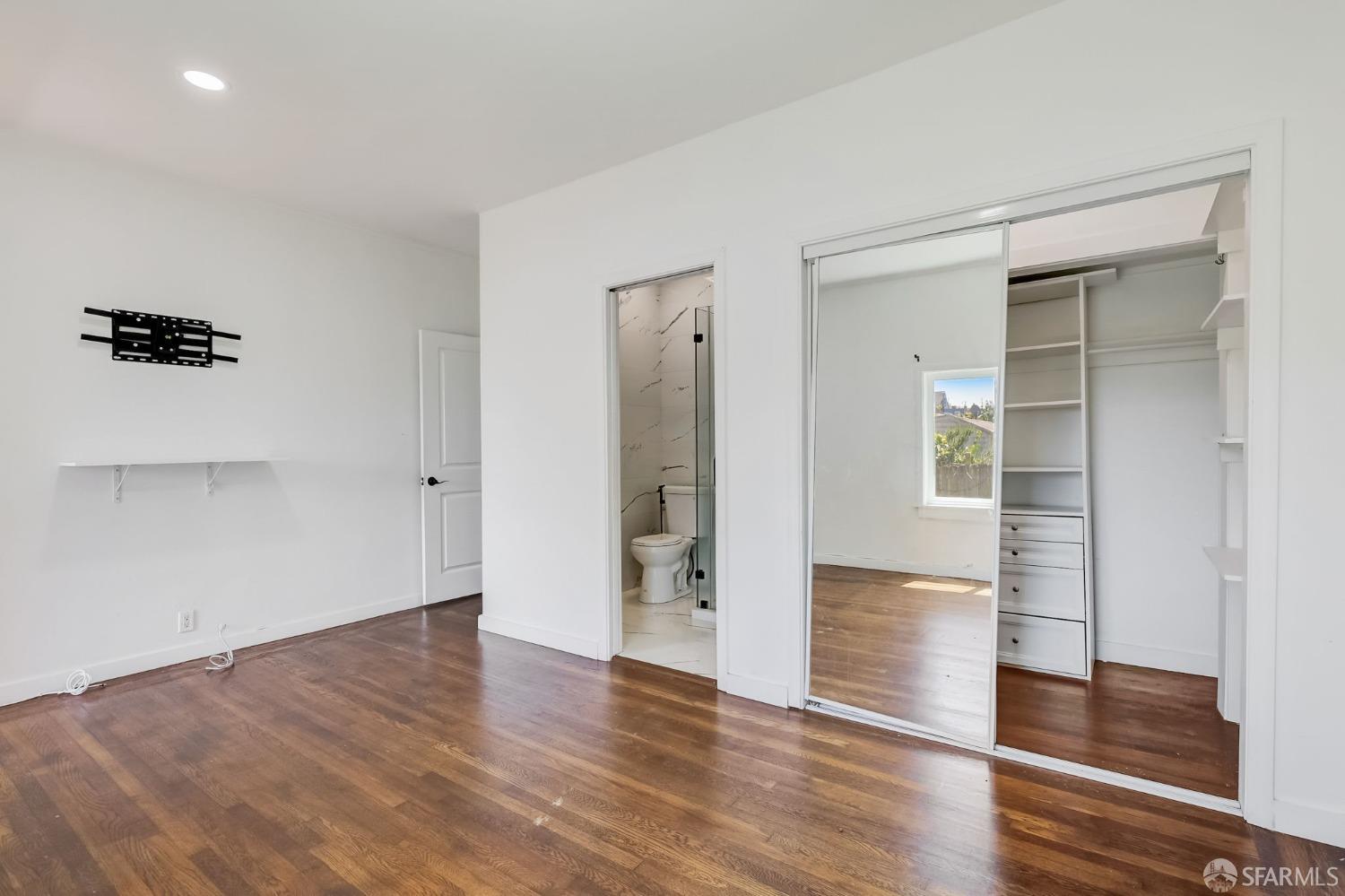 Detail Gallery Image 32 of 68 For 3333 Lincoln Way, San Francisco,  CA 94122 - 2 Beds | 1 Baths