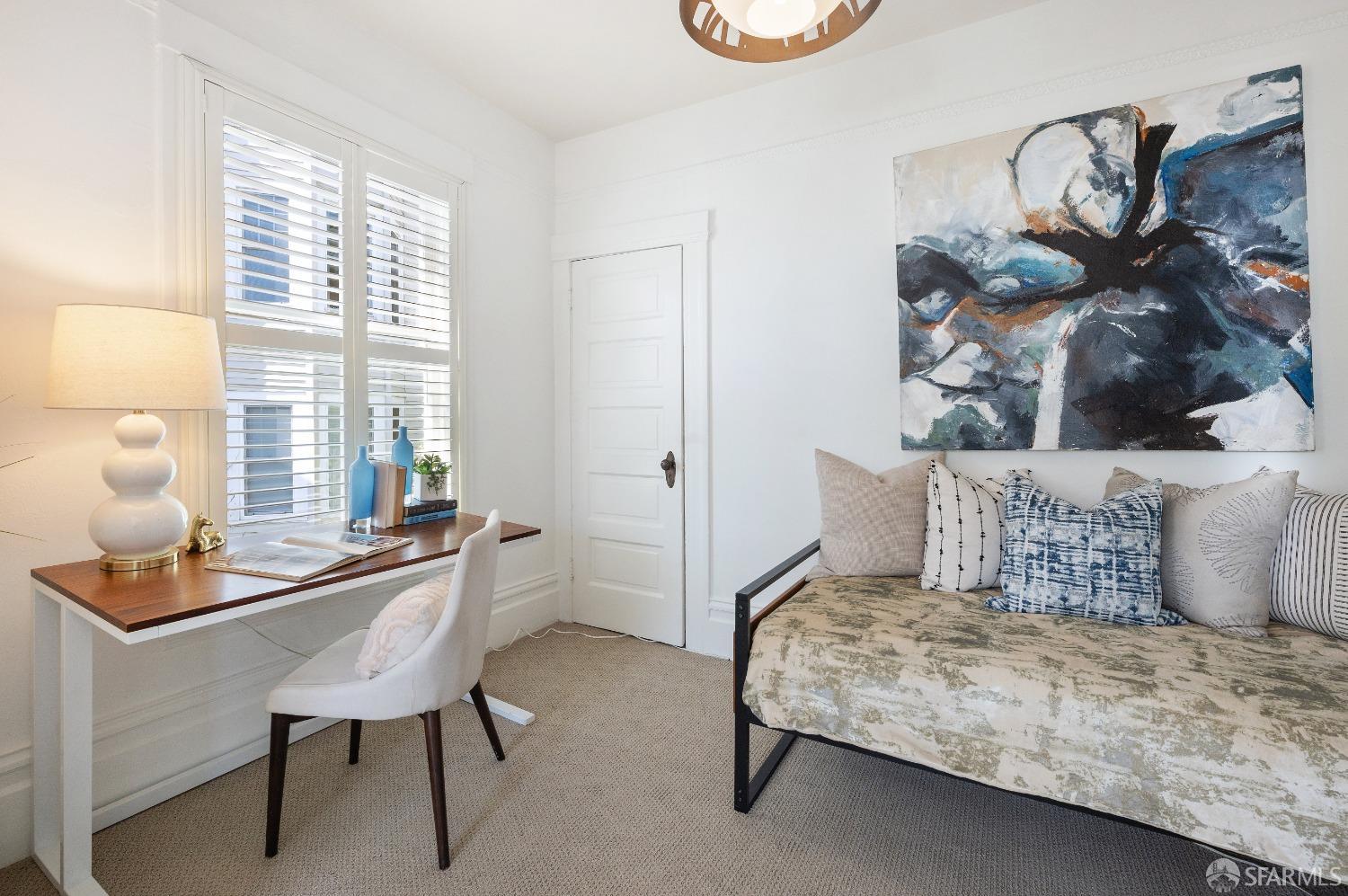 Detail Gallery Image 6 of 25 For 3524 17th St #B,  San Francisco,  CA 94110 - 1 Beds | 1 Baths