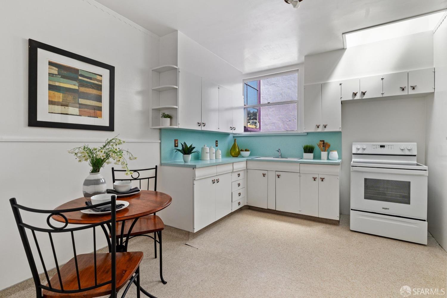 Detail Gallery Image 7 of 25 For 448 Judson Ave, San Francisco,  CA 94112 - 2 Beds | 1 Baths