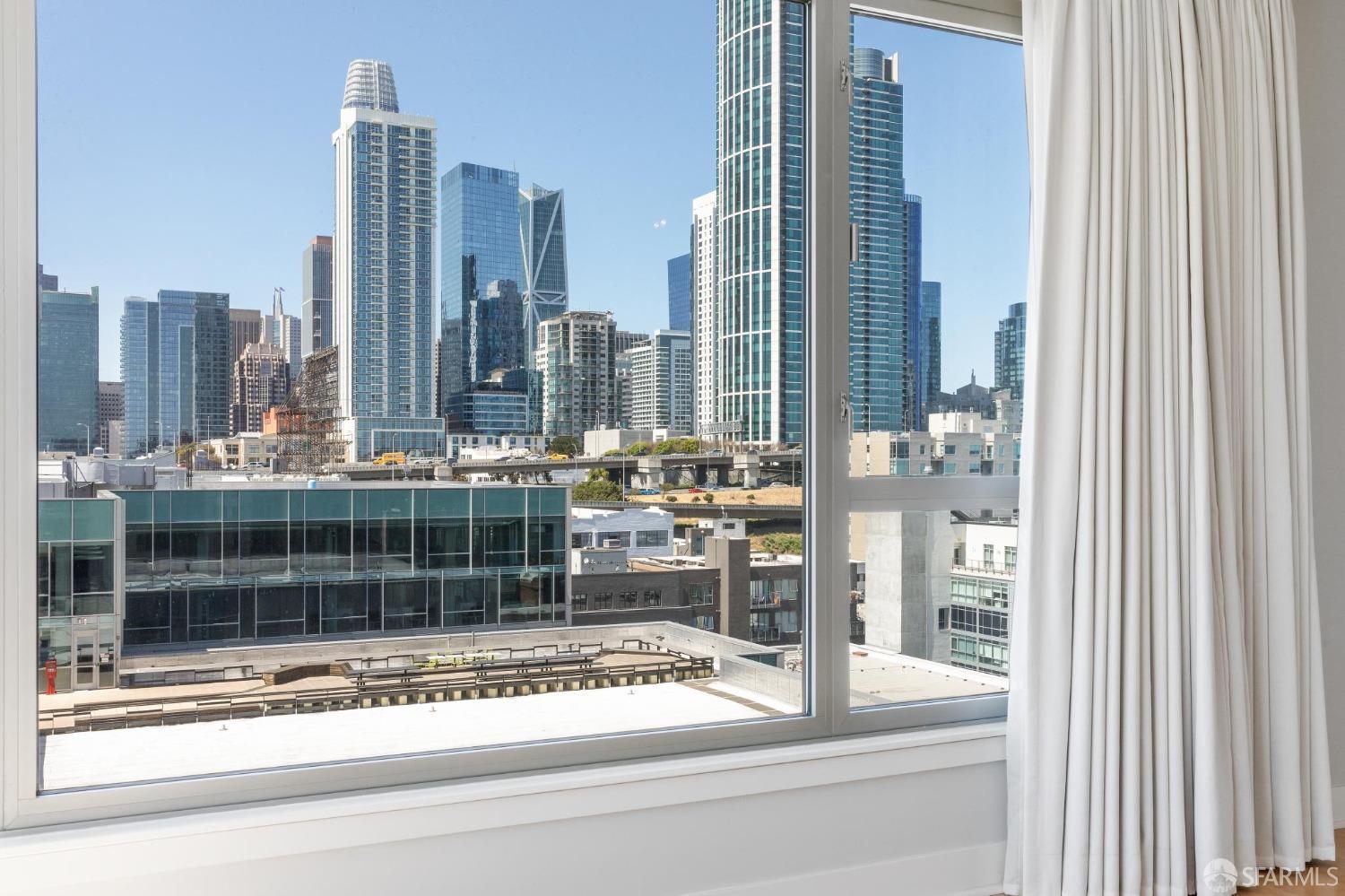 Detail Gallery Image 7 of 44 For 239 Brannan St 10d,  San Francisco,  CA 94107 - 2 Beds | 2 Baths