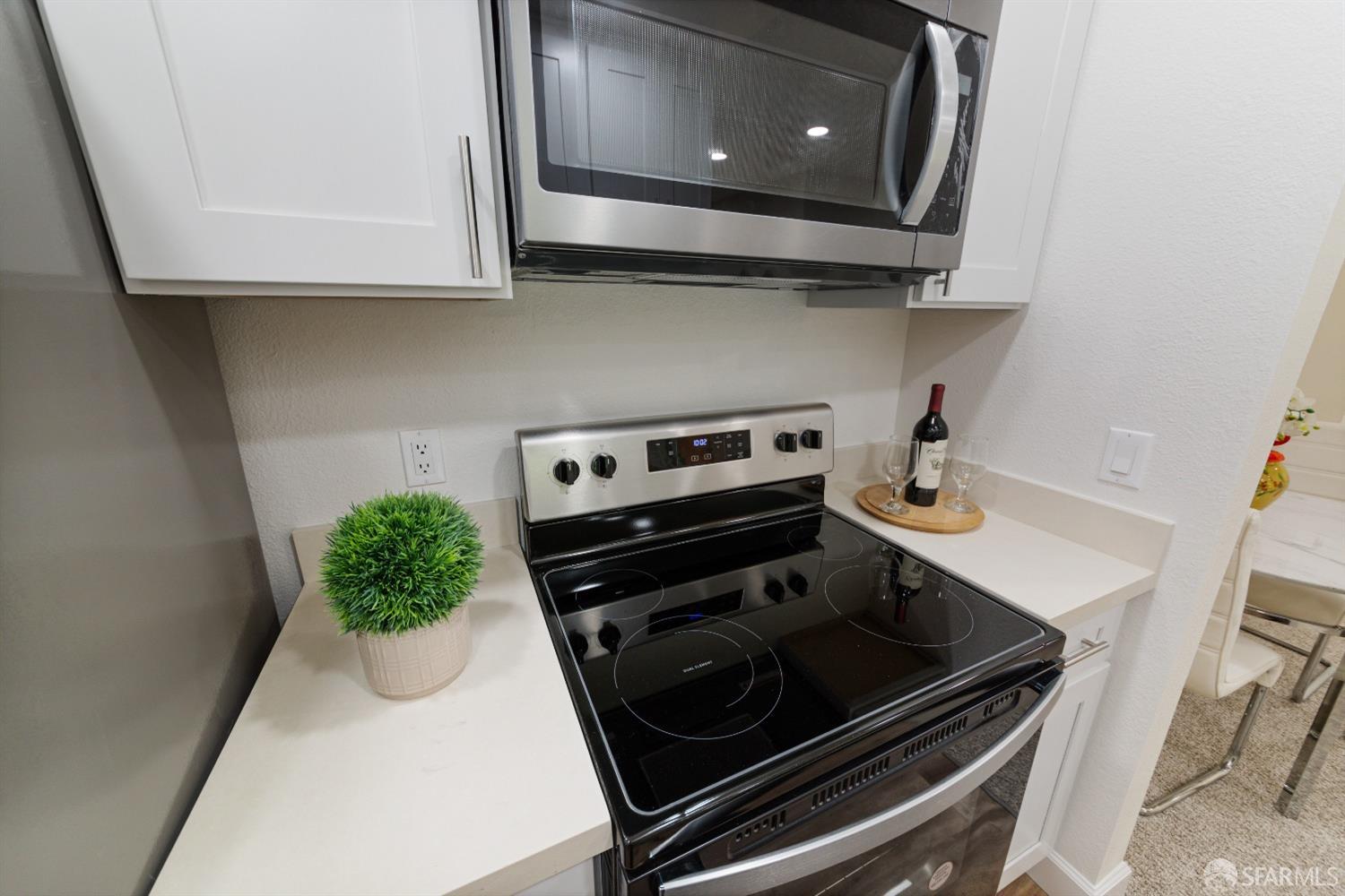 Detail Gallery Image 14 of 38 For 376 Imperial Way #312,  Daly City,  CA 94015 - 1 Beds | 1 Baths