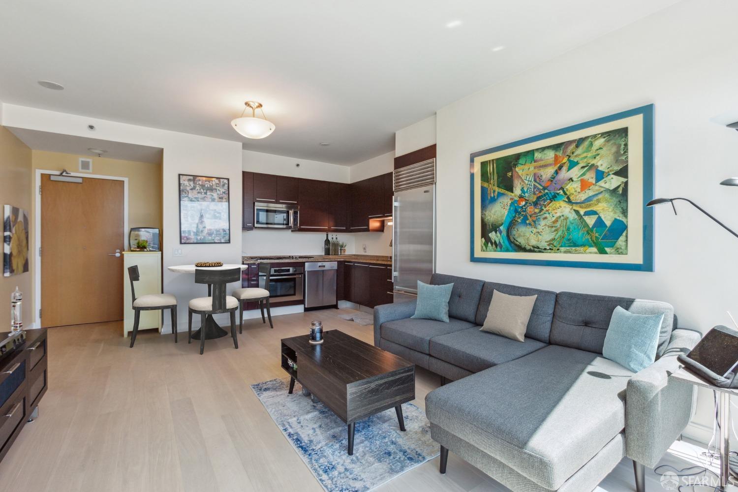 Detail Gallery Image 3 of 20 For 425 1st St #1004,  San Francisco,  CA 94105 - 1 Beds | 1 Baths