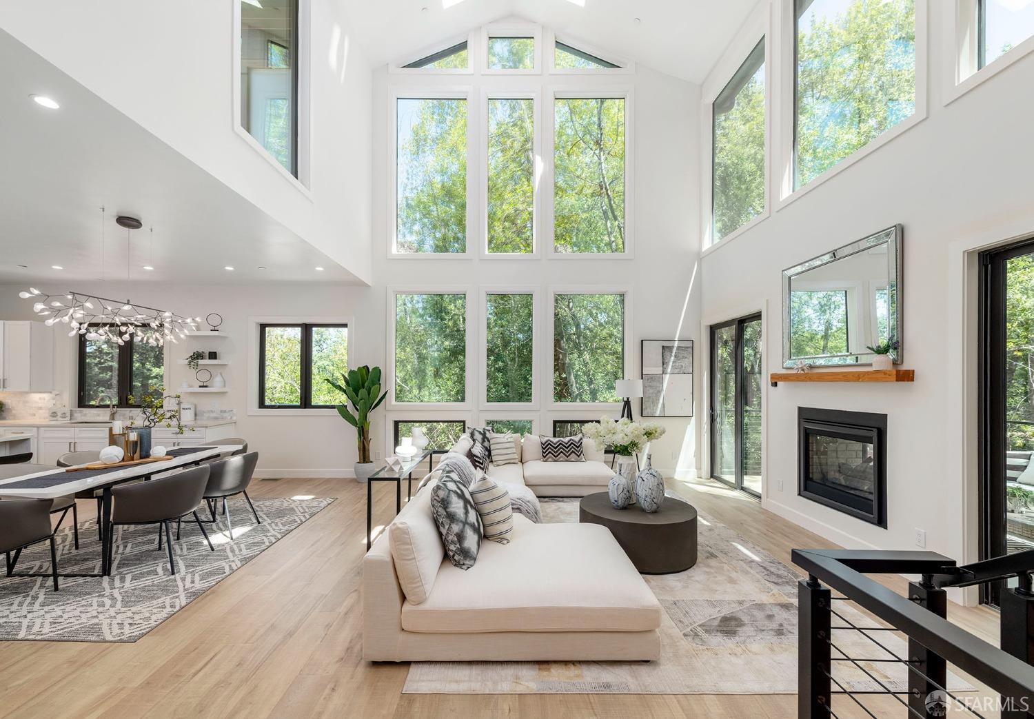 Detail Gallery Image 11 of 73 For 1061 Los Trancos Rd, Portola Valley,  CA 94028 - 6 Beds | 7 Baths