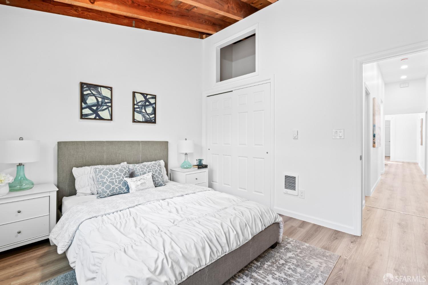 Detail Gallery Image 21 of 55 For 2766 21st St, San Francisco,  CA 94110 - 4 Beds | 2 Baths
