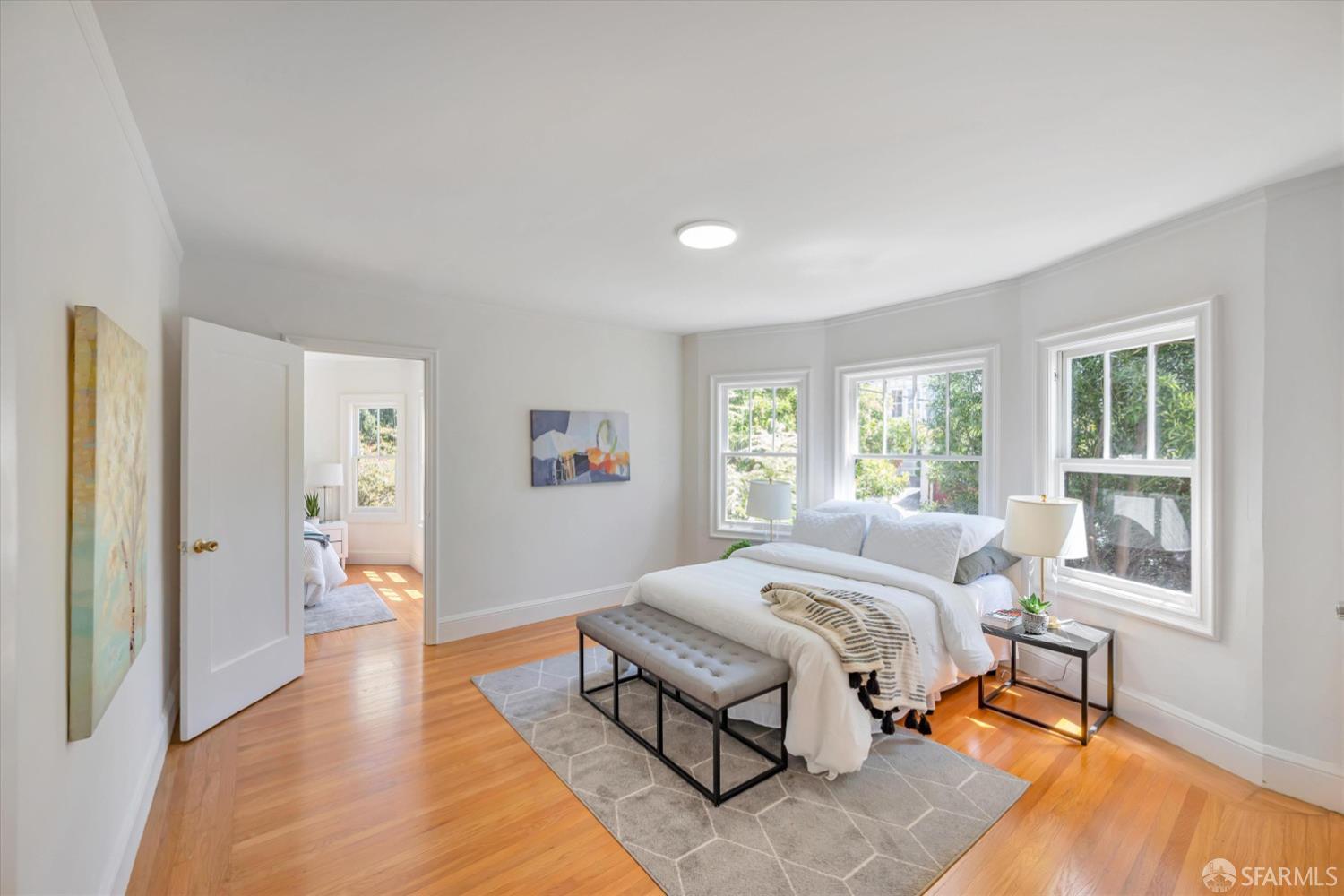 Detail Gallery Image 25 of 43 For 2400 Ulloa St, San Francisco,  CA 94116 - 3 Beds | 2 Baths