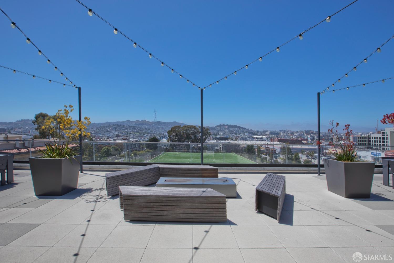 Detail Gallery Image 12 of 27 For 338 Potrero Ave #204,  San Francisco,  CA 94103 - 2 Beds | 2 Baths