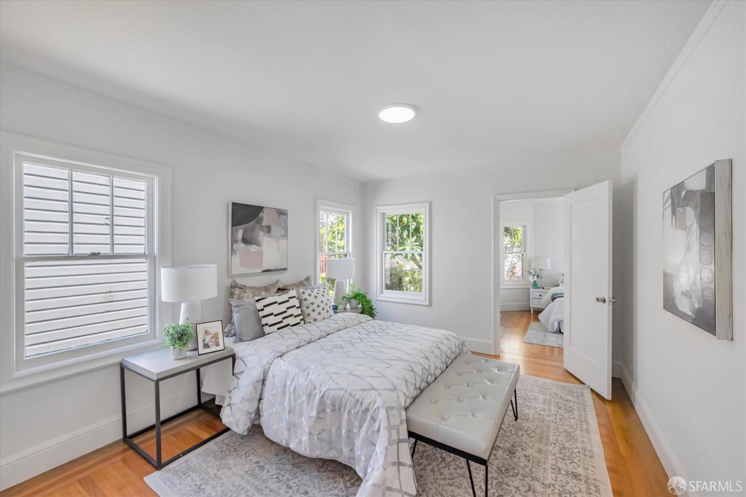 Detail Gallery Image 21 of 43 For 2400 Ulloa St, San Francisco,  CA 94116 - 3 Beds | 2 Baths