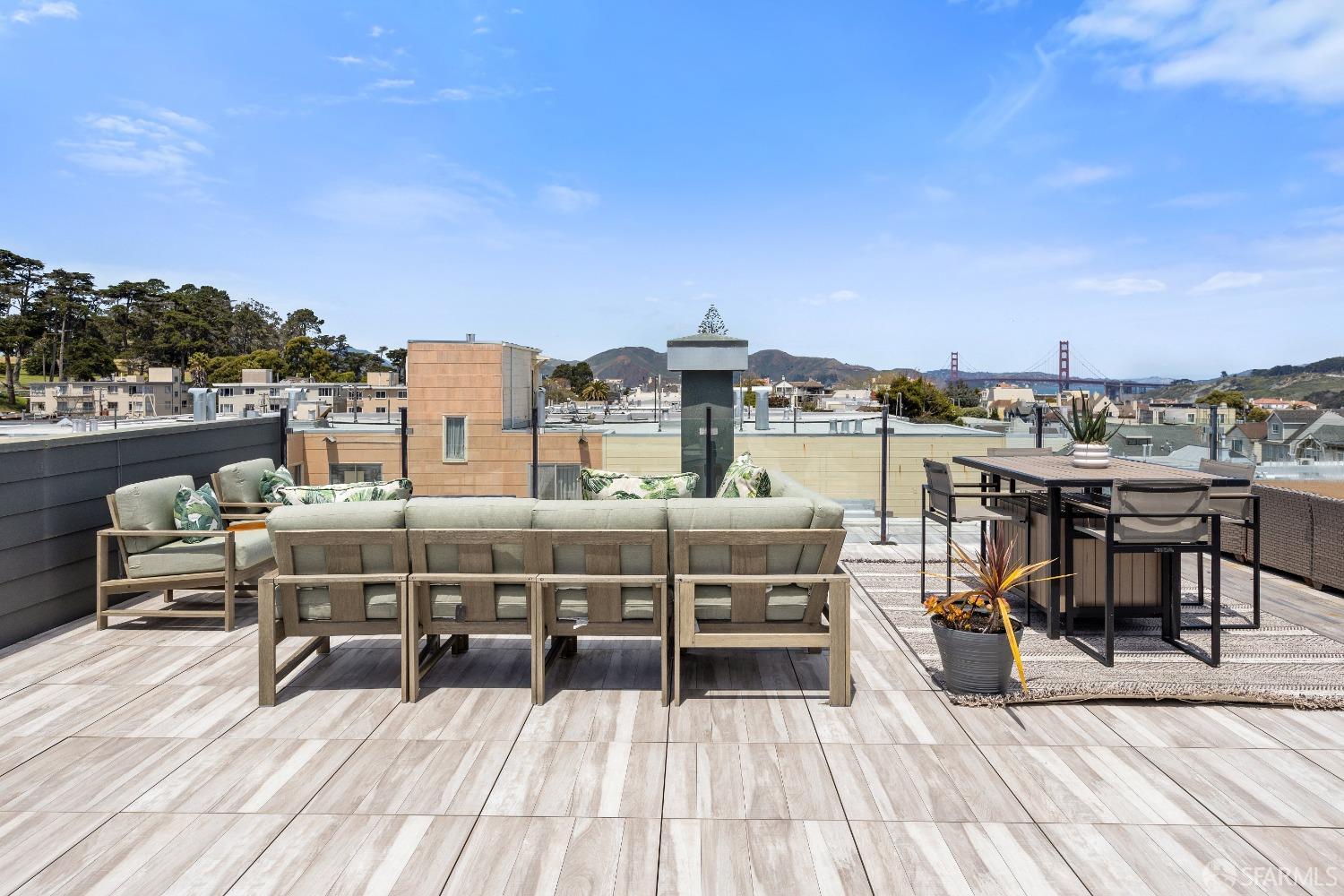Detail Gallery Image 59 of 82 For 3032 Clement St #401,  San Francisco,  CA 94121 - 3 Beds | 2/1 Baths