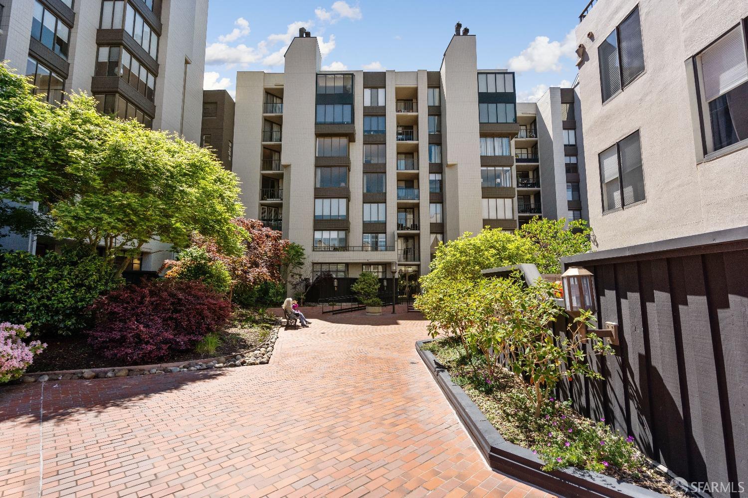 Lombard Street #209, San Francisco, California image 6