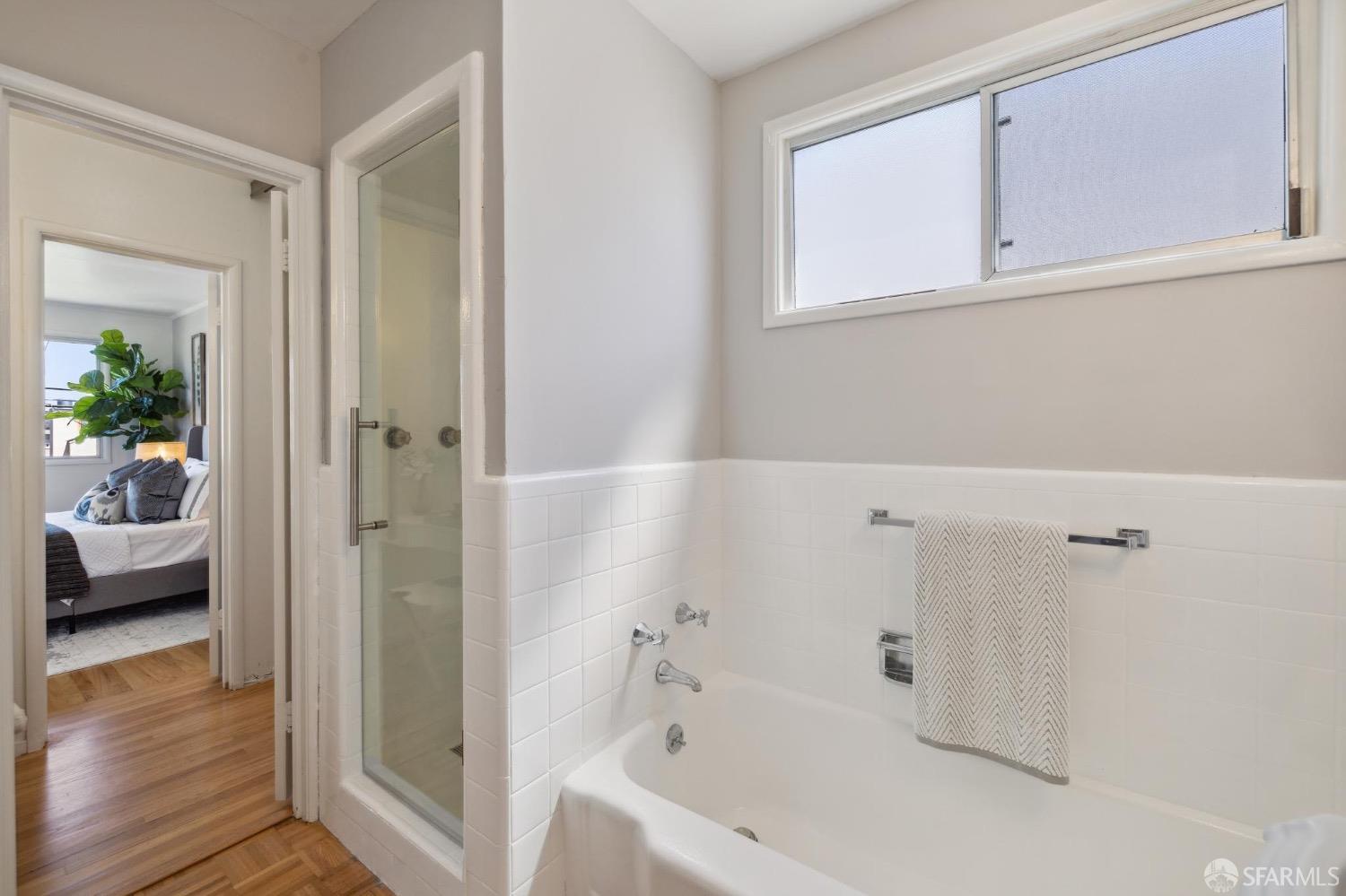 Detail Gallery Image 21 of 60 For 392 Glenwood Ave, Daly City,  CA 94015 - 4 Beds | 2 Baths