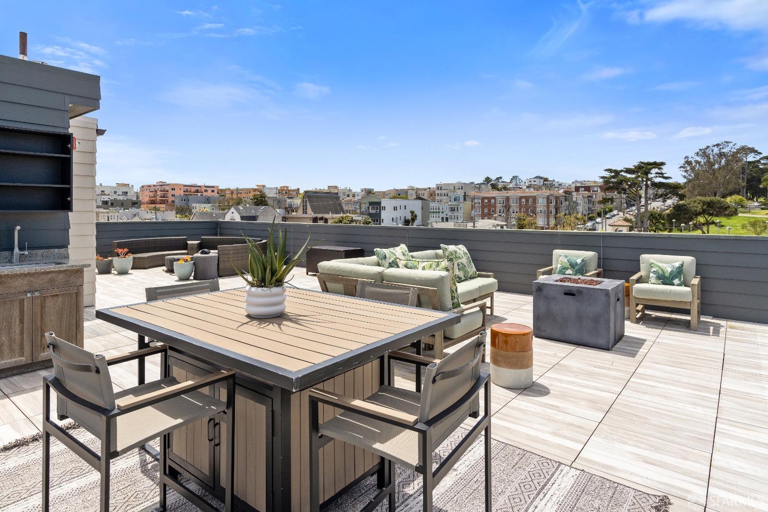 Detail Gallery Image 57 of 82 For 3032 Clement St #401,  San Francisco,  CA 94121 - 3 Beds | 2/1 Baths