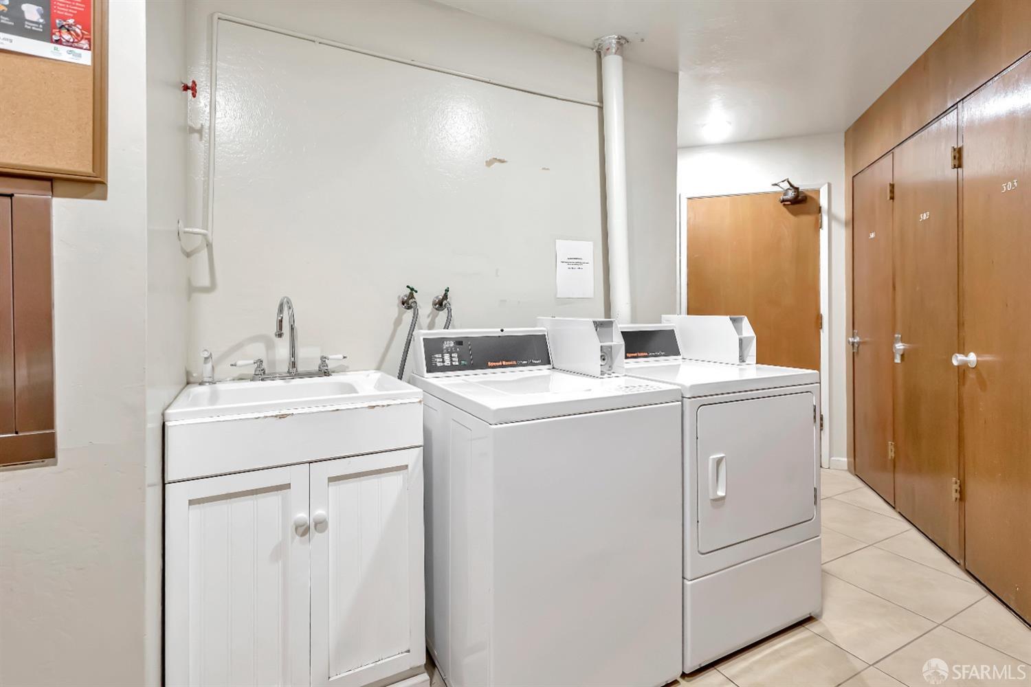 Detail Gallery Image 39 of 52 For 200 Elm St #302,  San Mateo,  CA 94401 - 3 Beds | 2 Baths