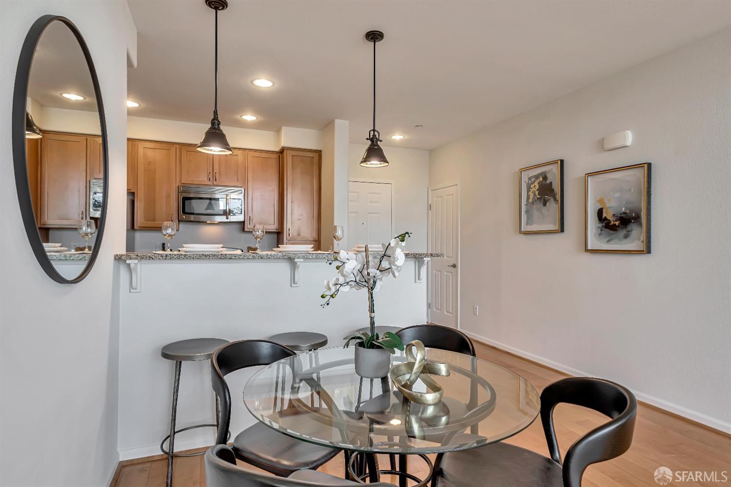 Detail Gallery Image 15 of 43 For 1388 Broadway #411,  Millbrae,  CA 94030 - 2 Beds | 2 Baths