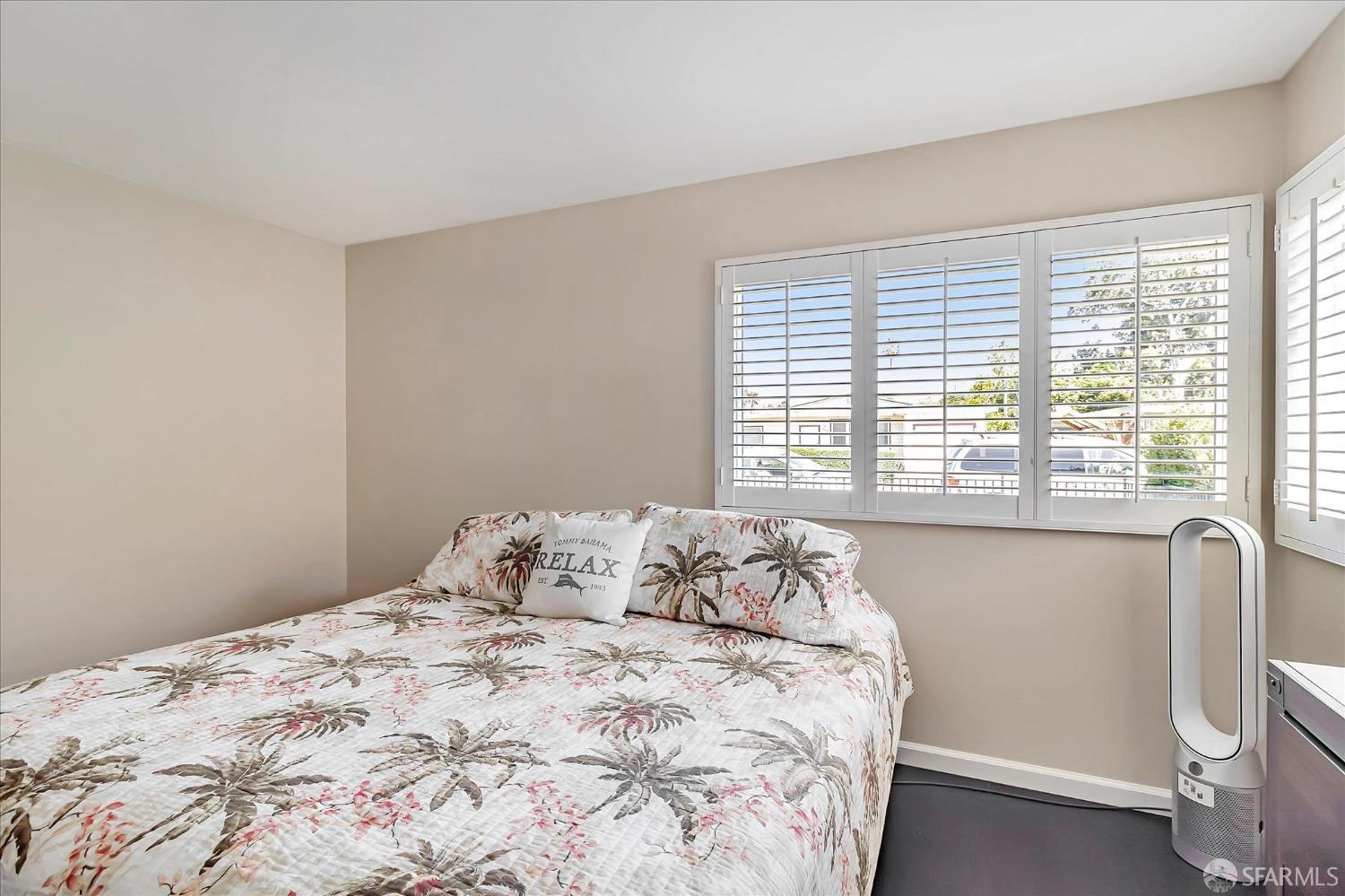 Detail Gallery Image 18 of 29 For 1308 Royal Ave, San Mateo,  CA 94401 - 3 Beds | 1 Baths