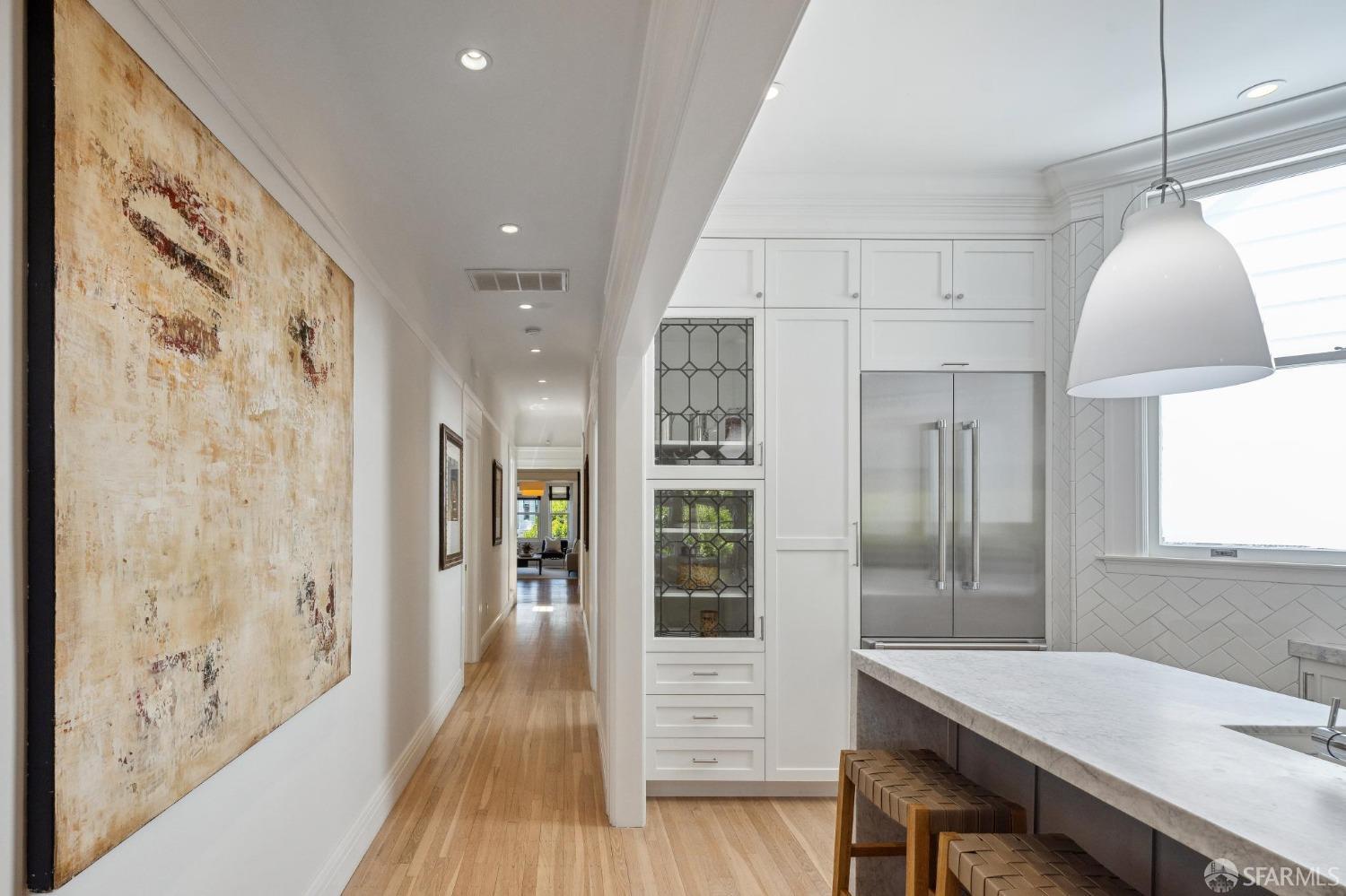 Detail Gallery Image 28 of 48 For 2034 Baker St, San Francisco,  CA 94115 - 3 Beds | 2 Baths