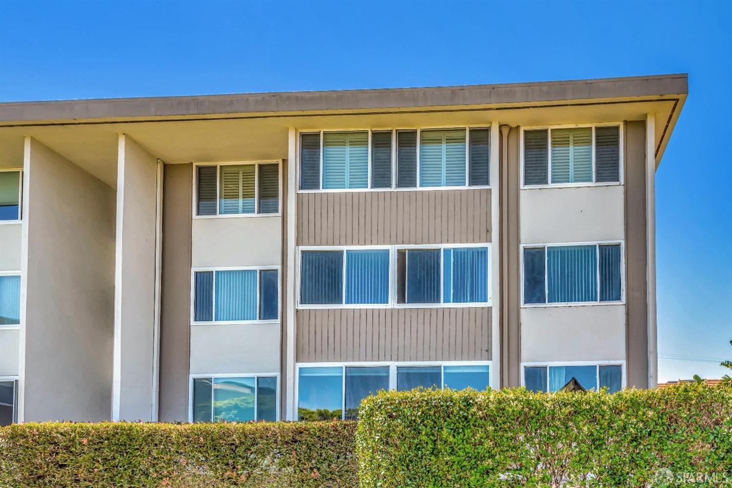 Detail Gallery Image 49 of 52 For 200 Elm St #302,  San Mateo,  CA 94401 - 3 Beds | 2 Baths