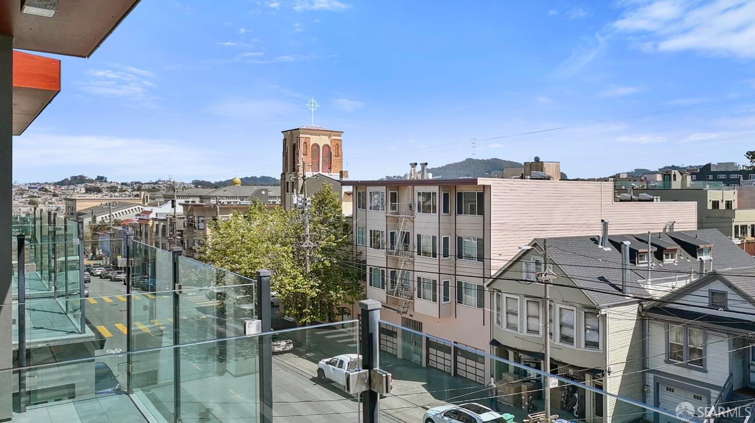 Detail Gallery Image 6 of 82 For 3032 Clement St #401,  San Francisco,  CA 94121 - 3 Beds | 2/1 Baths