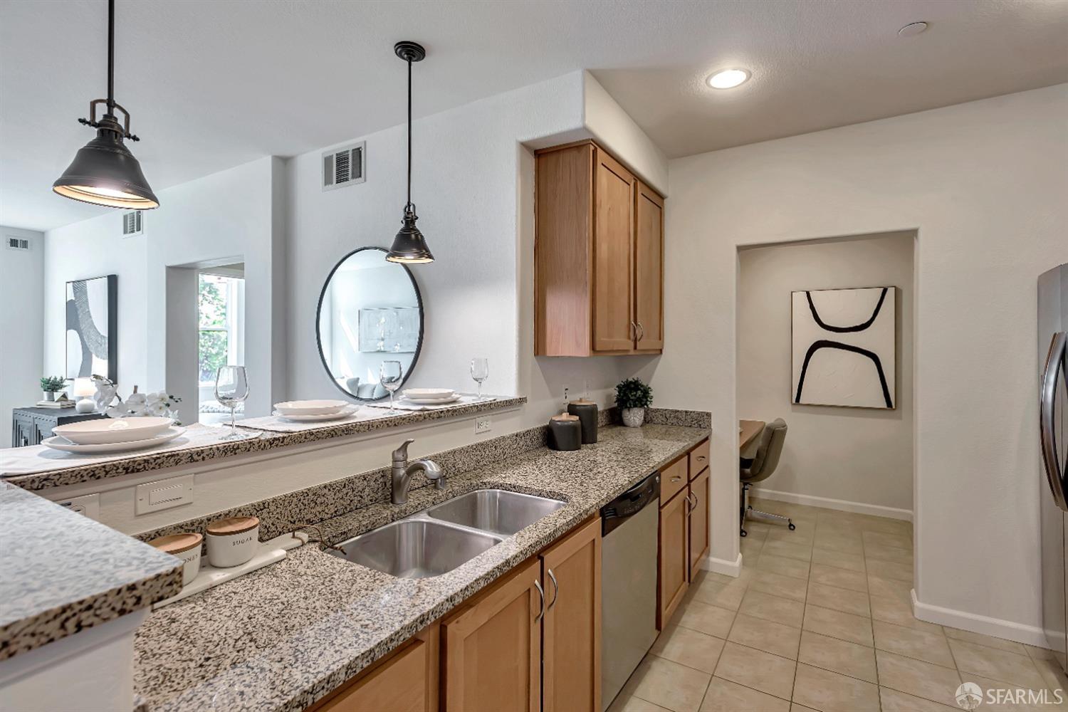 Detail Gallery Image 9 of 43 For 1388 Broadway #411,  Millbrae,  CA 94030 - 2 Beds | 2 Baths