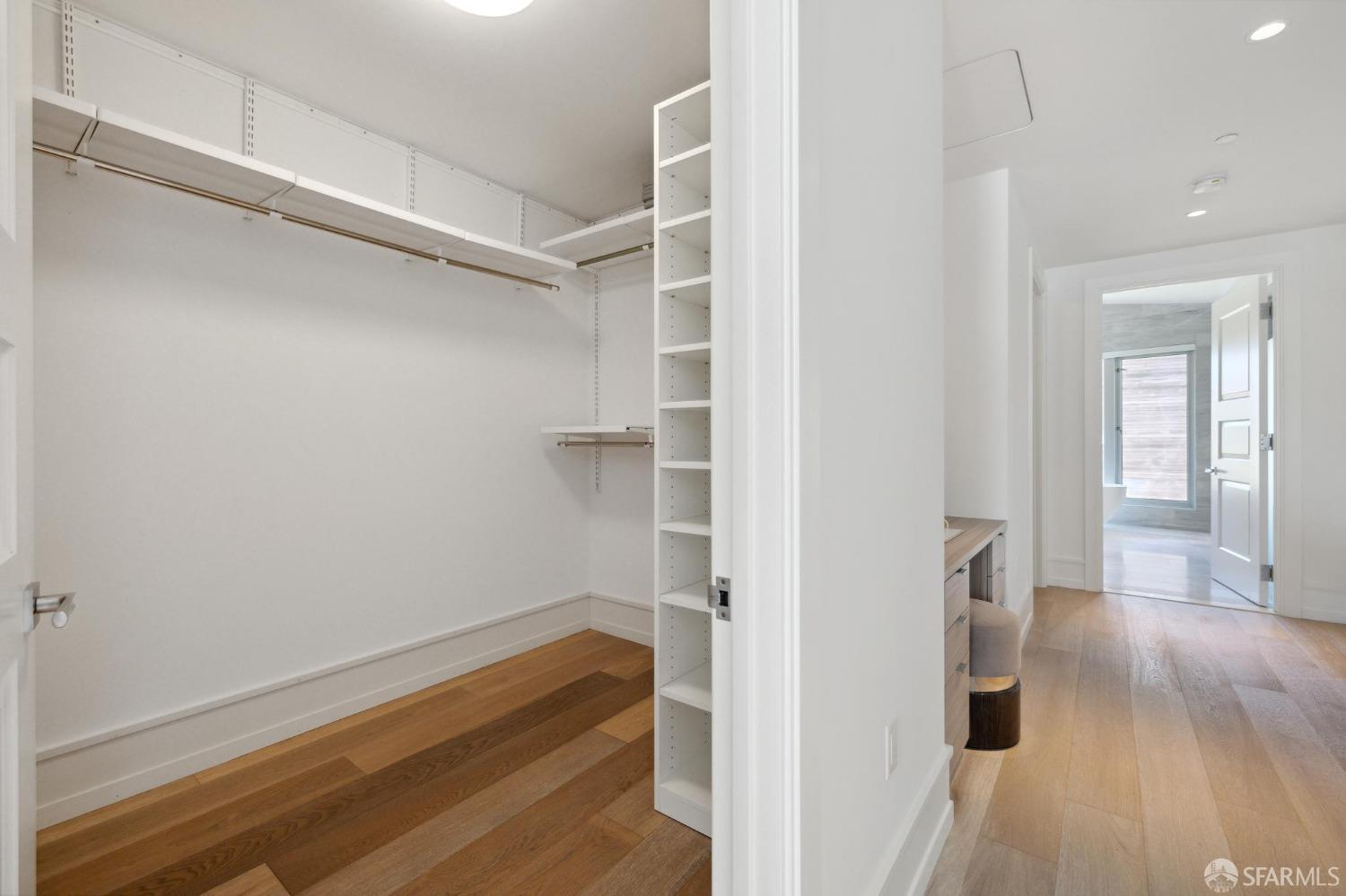 Detail Gallery Image 39 of 80 For 2121 Webster St Th2,  San Francisco,  CA 94115 - 3 Beds | 3/1 Baths