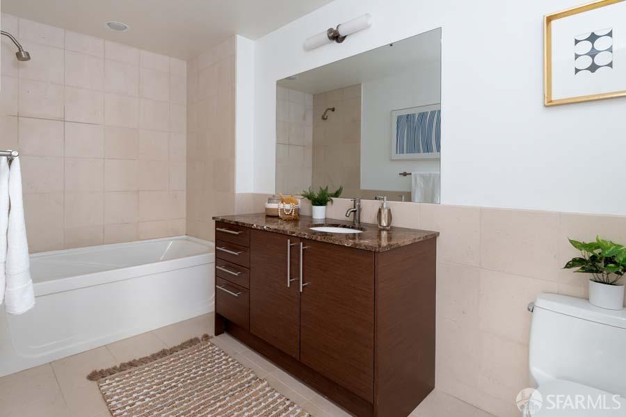 Detail Gallery Image 15 of 46 For 338 Spear St 9e,  San Francisco,  CA 94105 - 2 Beds | 2 Baths
