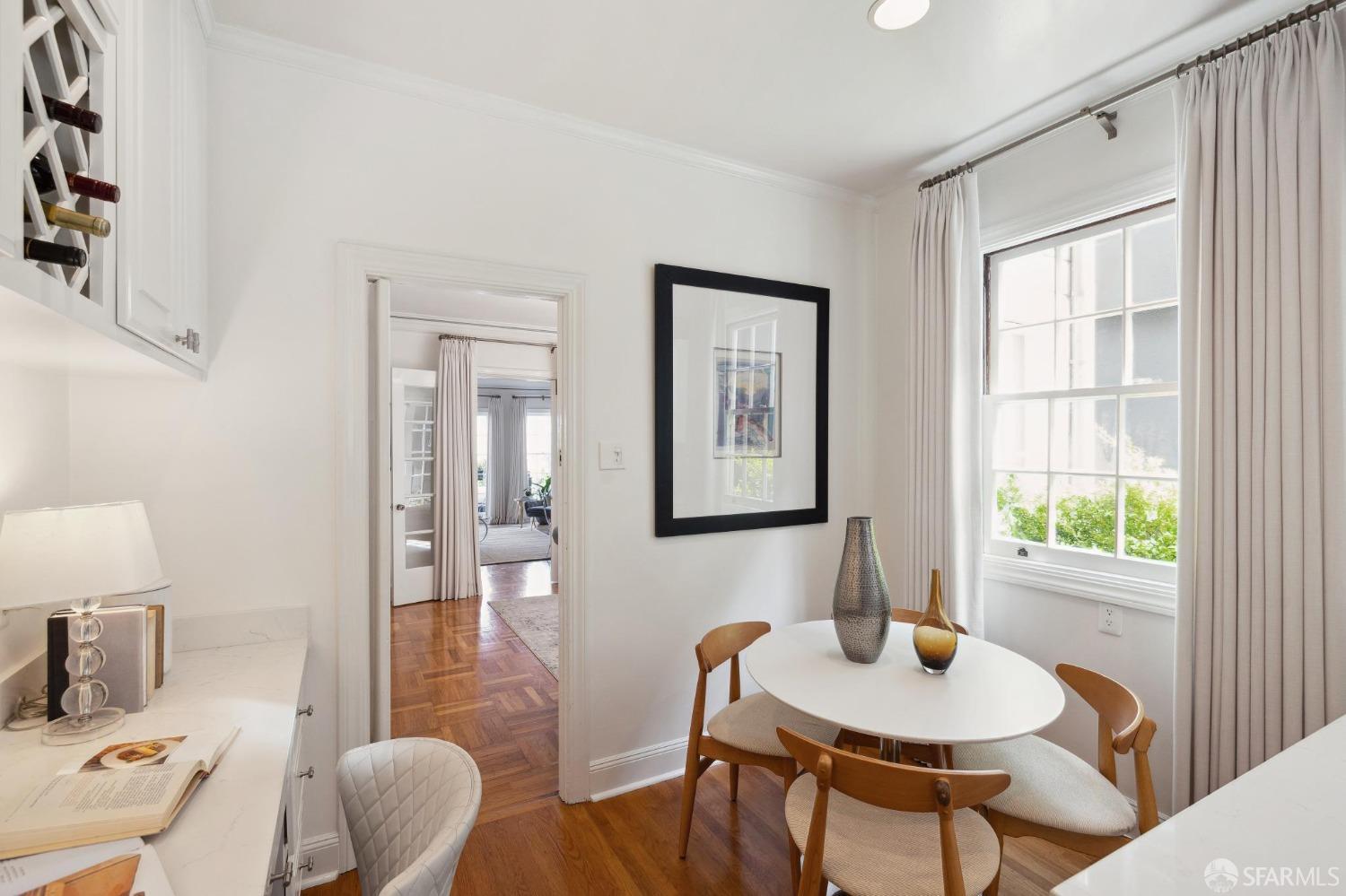 Detail Gallery Image 13 of 62 For 2856 Scott St #1,  San Francisco,  CA 94123 - 2 Beds | 1 Baths