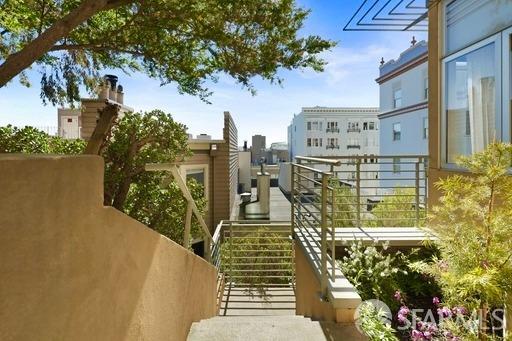 Detail Gallery Image 69 of 82 For 1275 Lombard St, San Francisco,  CA 94109 - 3 Beds | 3/1 Baths