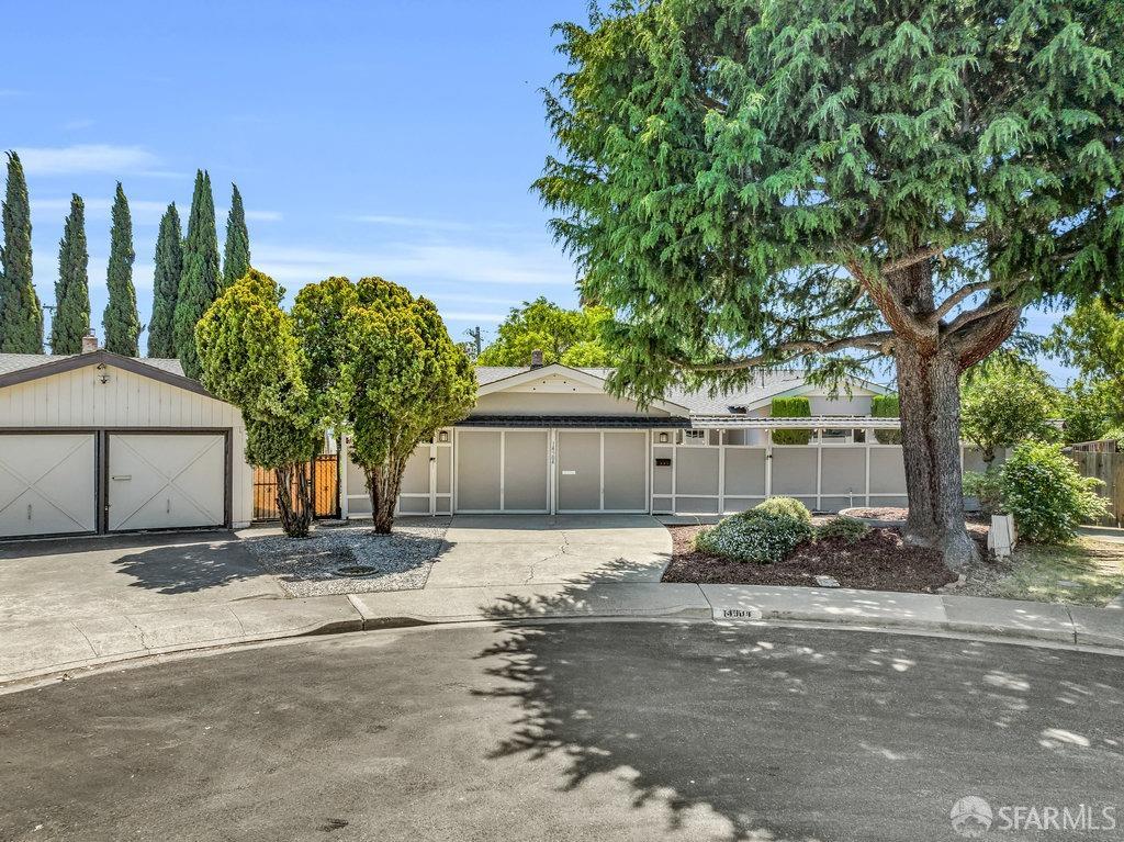 Detail Gallery Image 74 of 76 For 14904 Ridgetop Dr, San Jose,  CA 95127 - 3 Beds | 2 Baths