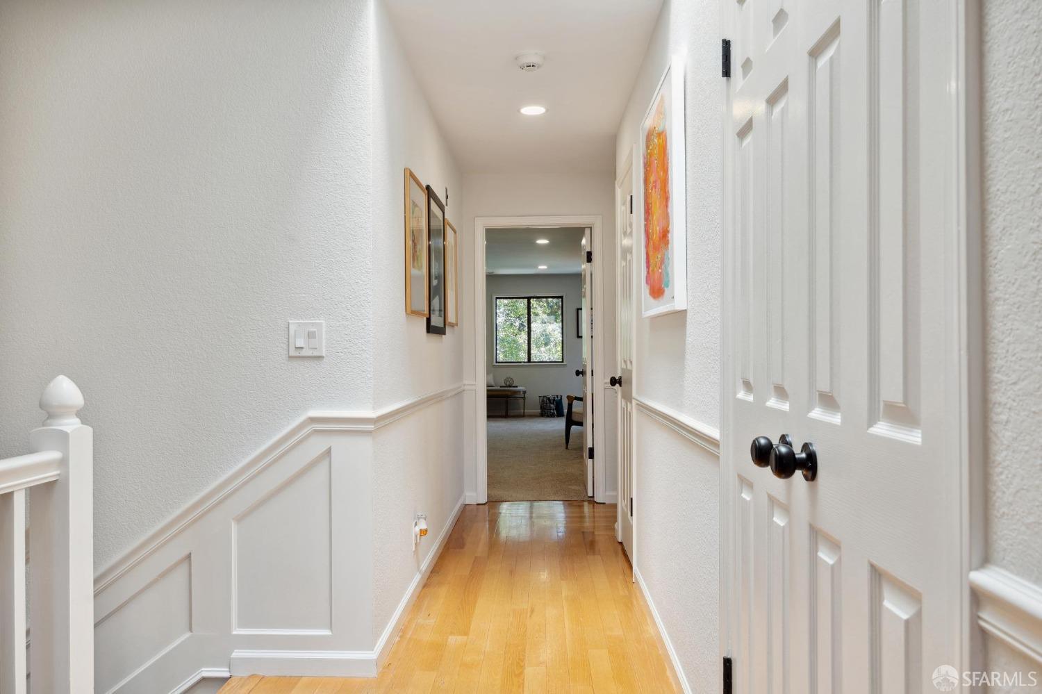 Detail Gallery Image 41 of 59 For 1100 Royal Ln, San Carlos,  CA 94070 - 3 Beds | 2/1 Baths