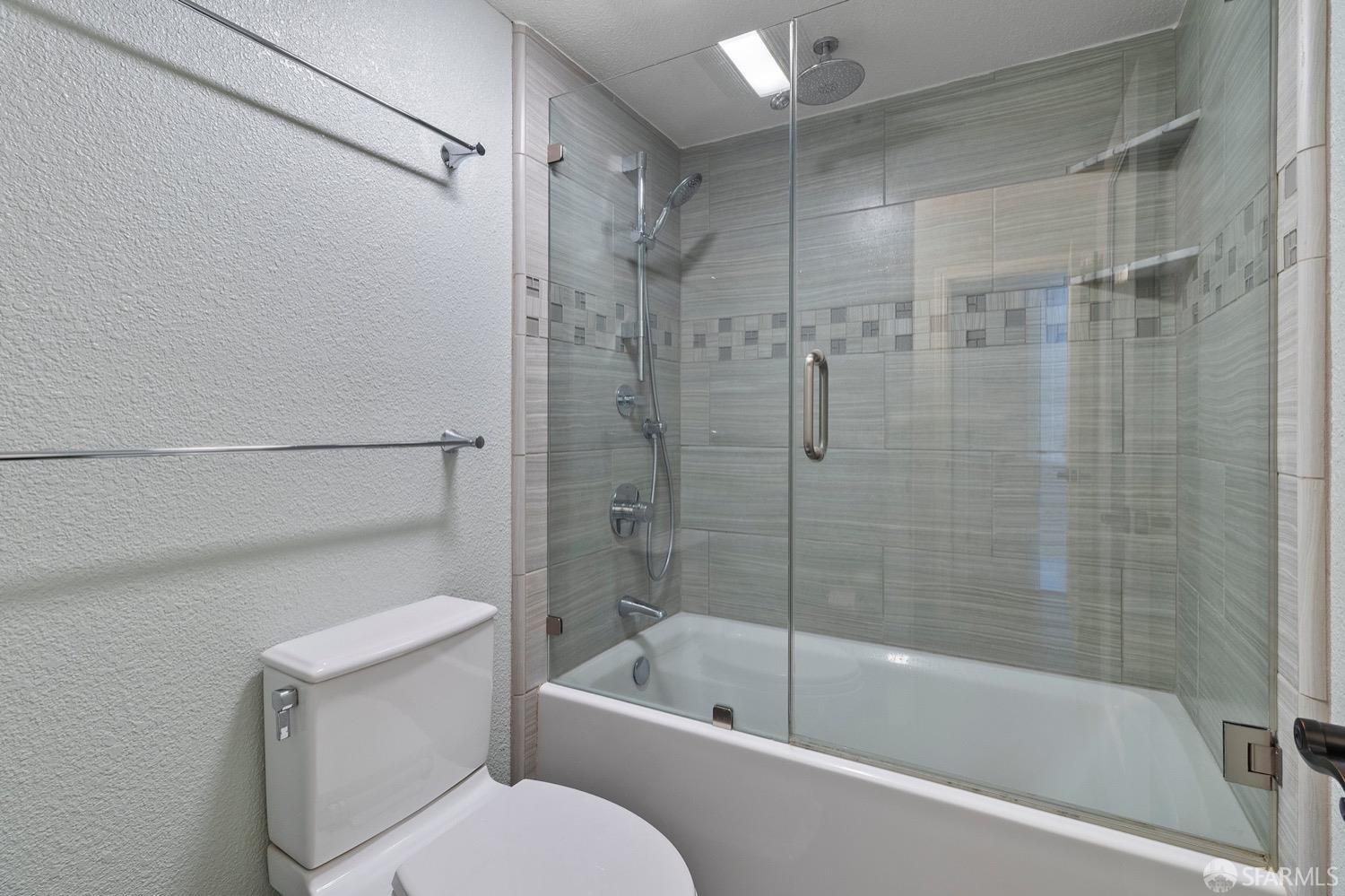 Detail Gallery Image 9 of 19 For 1029 San Luis Cir #638,  Daly City,  CA 94014 - 1 Beds | 1 Baths