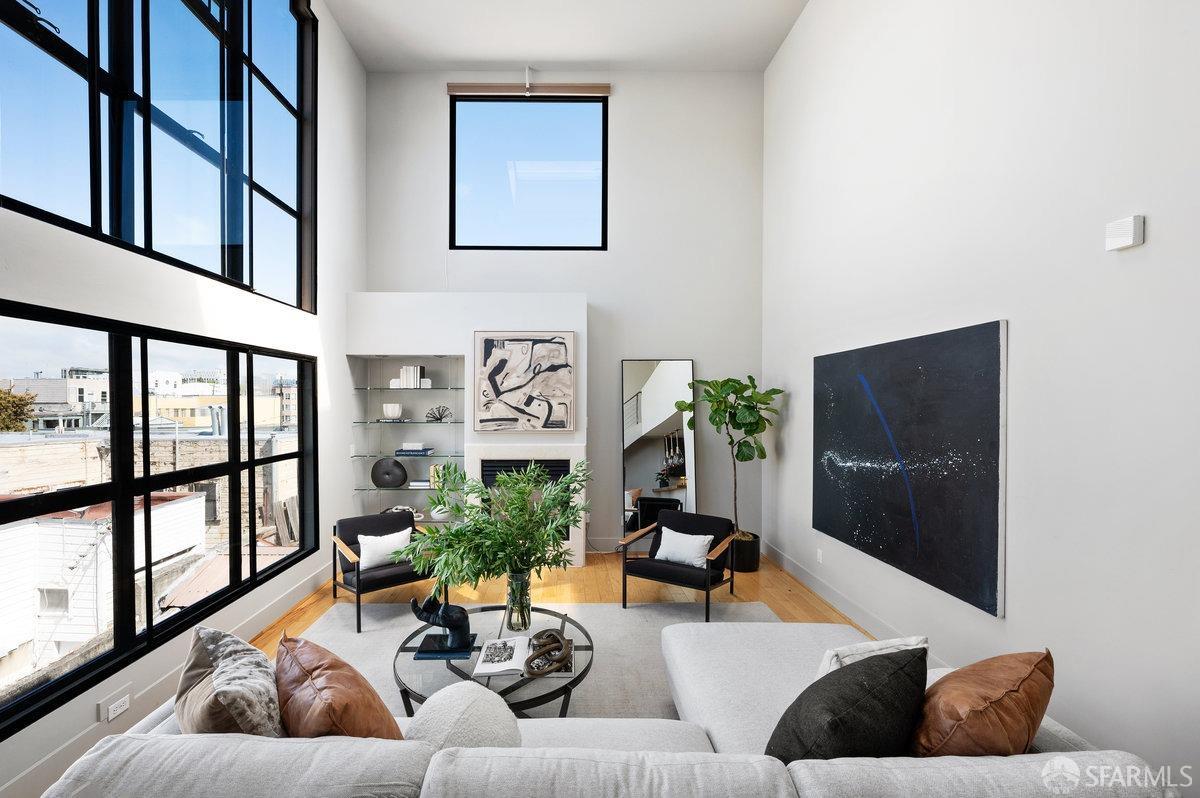 Detail Gallery Image 2 of 31 For 88 Hoff St #209,  San Francisco,  CA 94110 - 1 Beds | 1/1 Baths