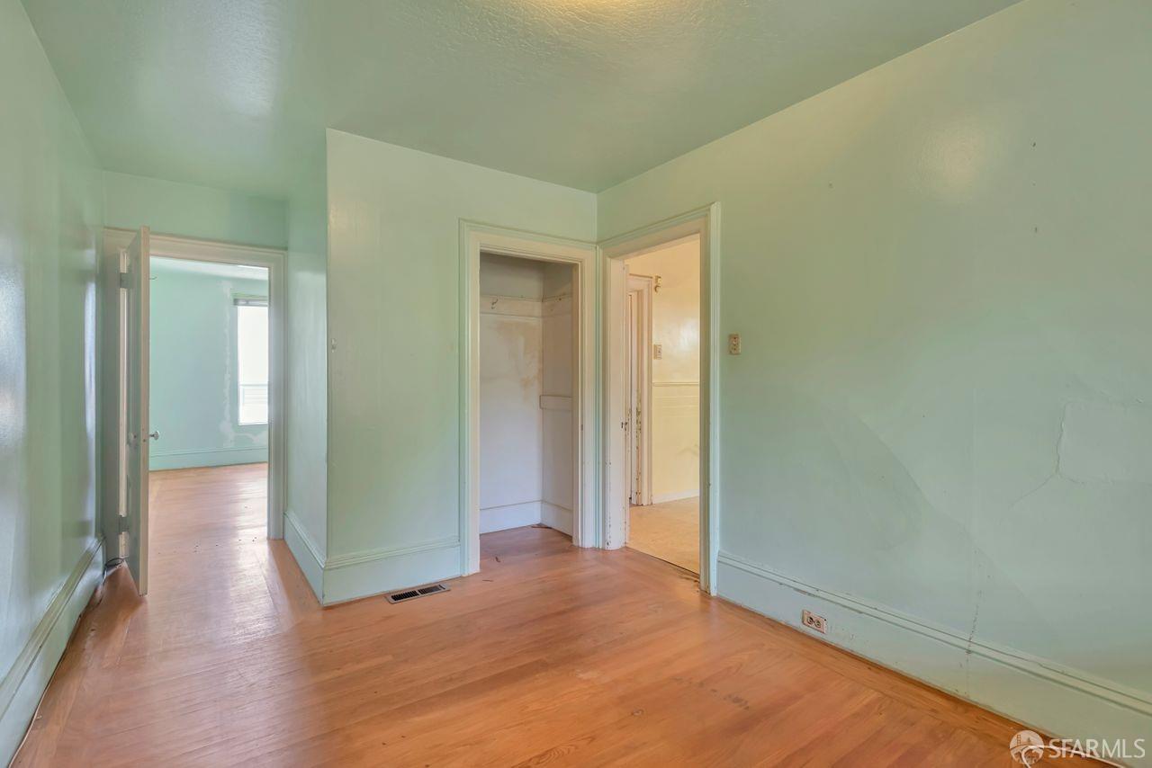 Detail Gallery Image 16 of 43 For 17 30th St, San Francisco,  CA 94110 - 2 Beds | 1 Baths