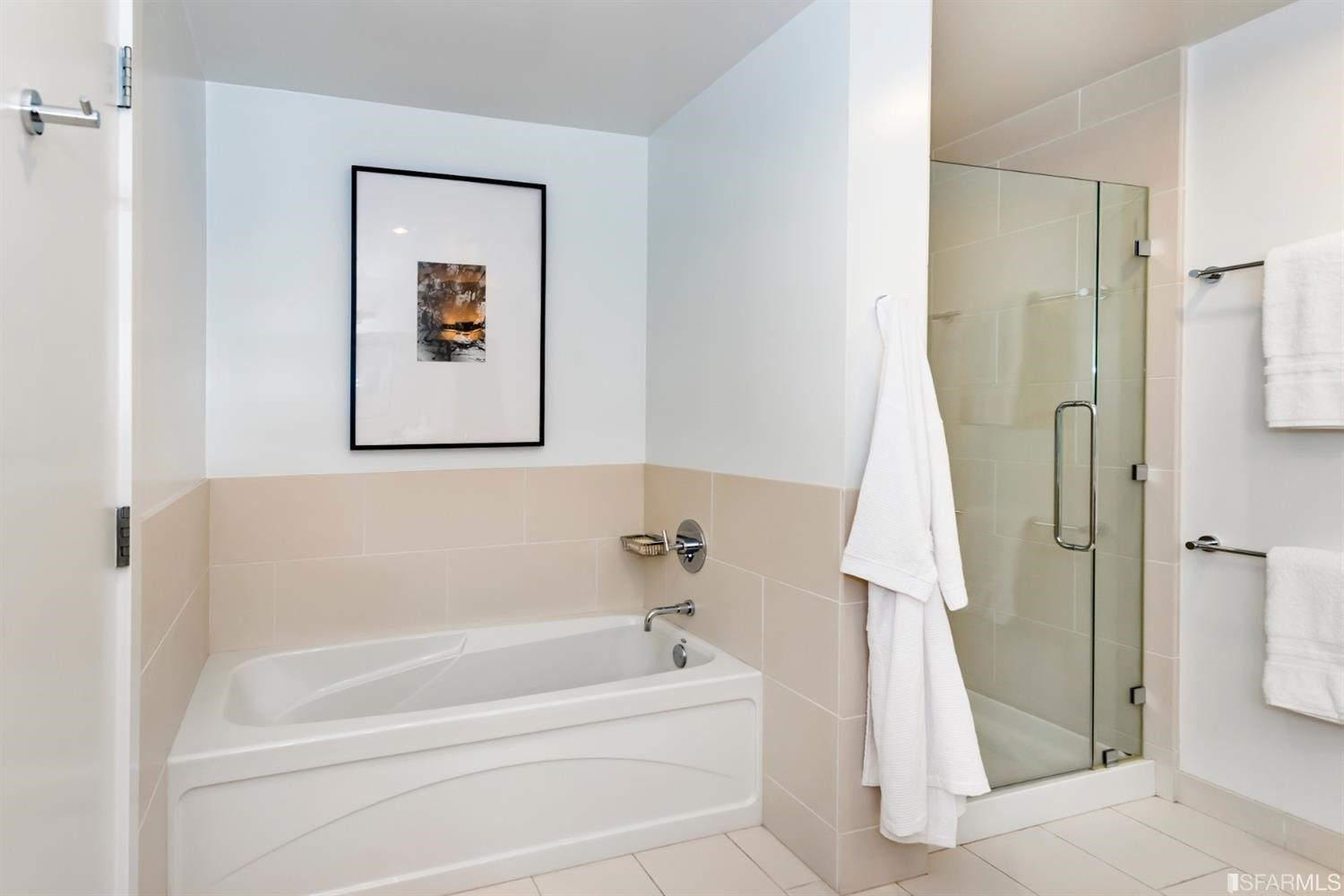 Detail Gallery Image 10 of 29 For 1 Hawthorne St 19e,  San Francisco,  CA 94105 - 2 Beds | 2 Baths