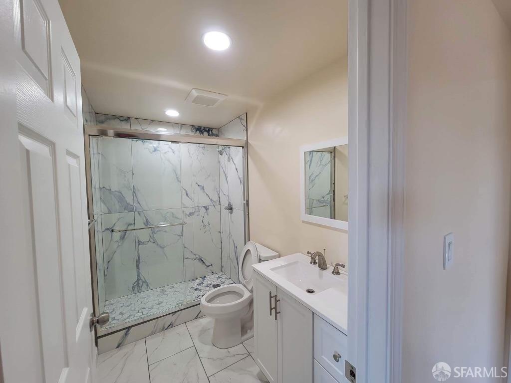 Detail Gallery Image 8 of 17 For 50 Station Ave, Daly City,  CA 94014 - 4 Beds | 2 Baths