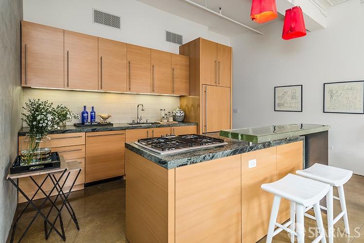 Detail Gallery Image 9 of 17 For 2 Mint Plz 308l,  San Francisco,  CA 94103 - 1 Beds | 1 Baths