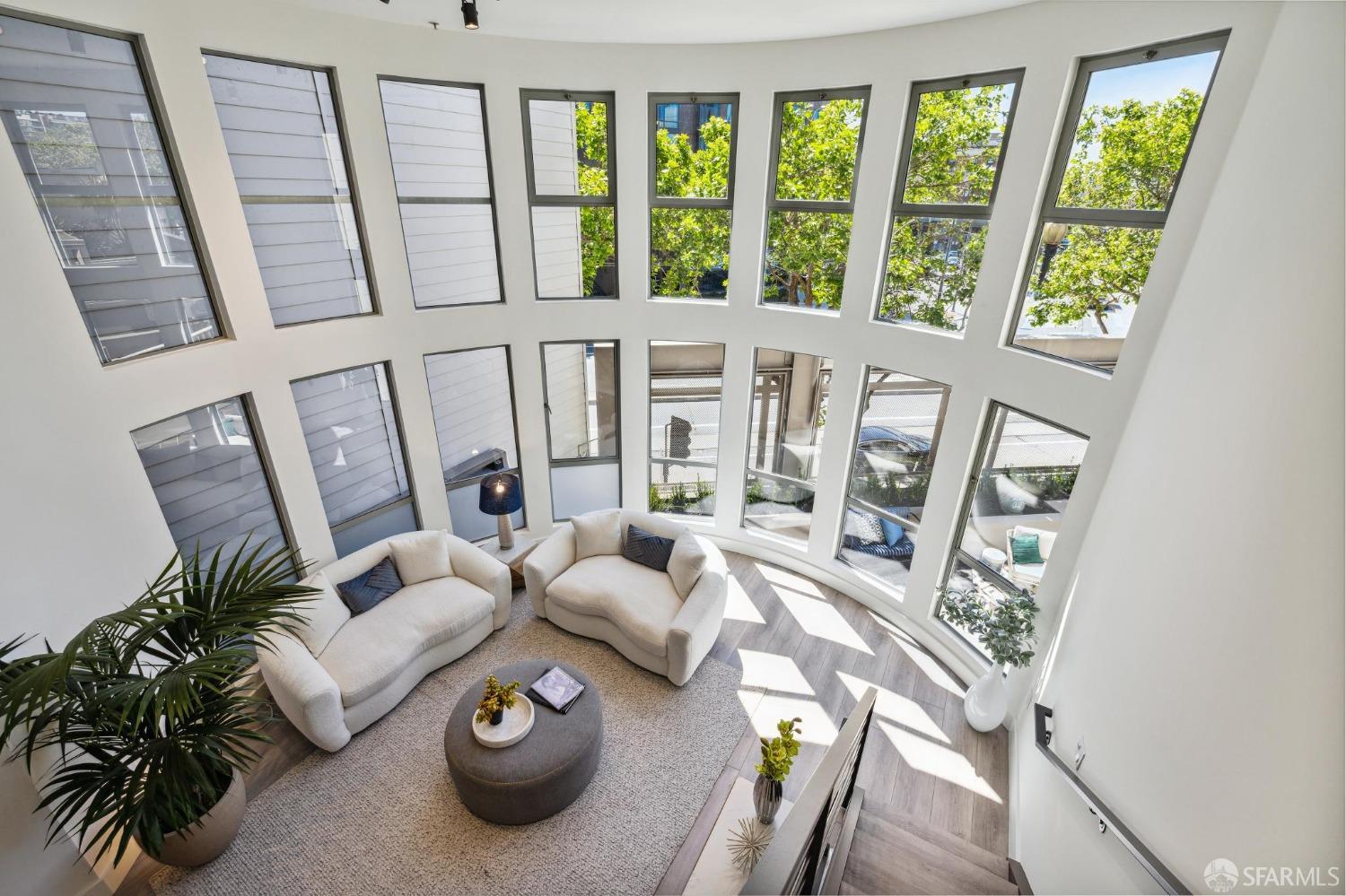 Photo #6: 424039836 Listing 