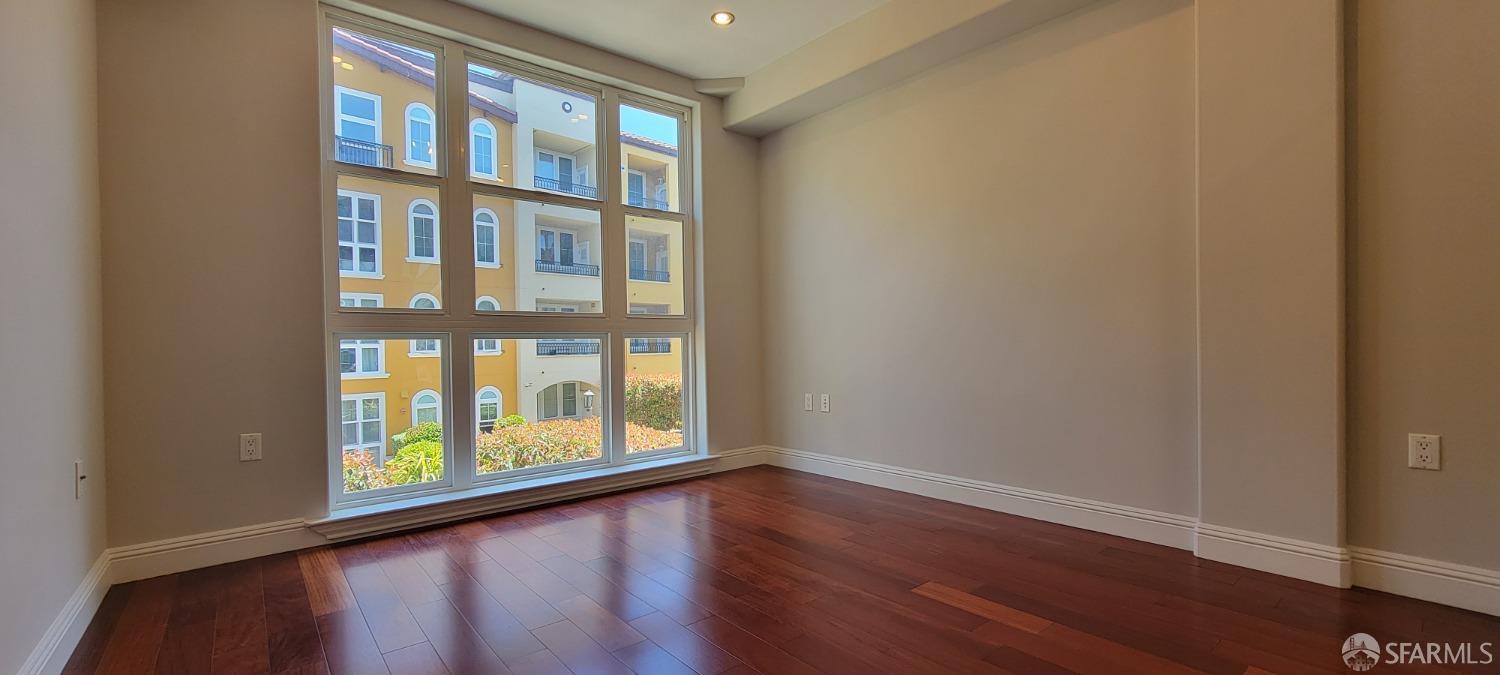 Detail Gallery Image 5 of 13 For 151 El Camino Real #238,  Millbrae,  CA 94030 - 2 Beds | 2 Baths