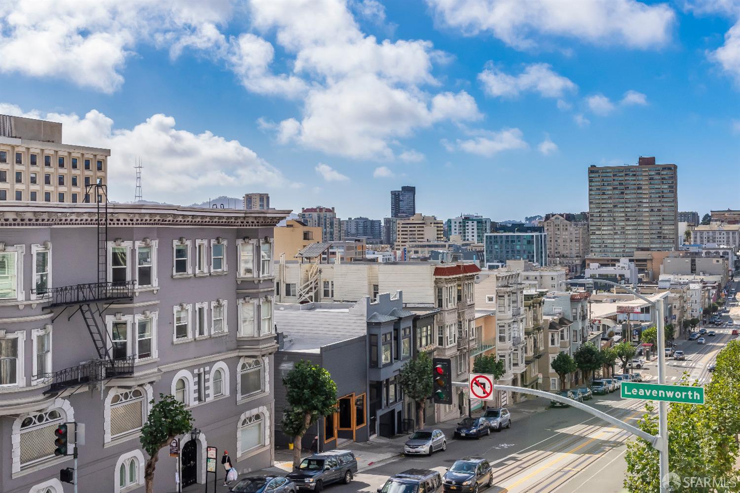 Detail Gallery Image 19 of 45 For 1100 Leavenworth St #4,  San Francisco,  CA 94109 - 2 Beds | 1 Baths