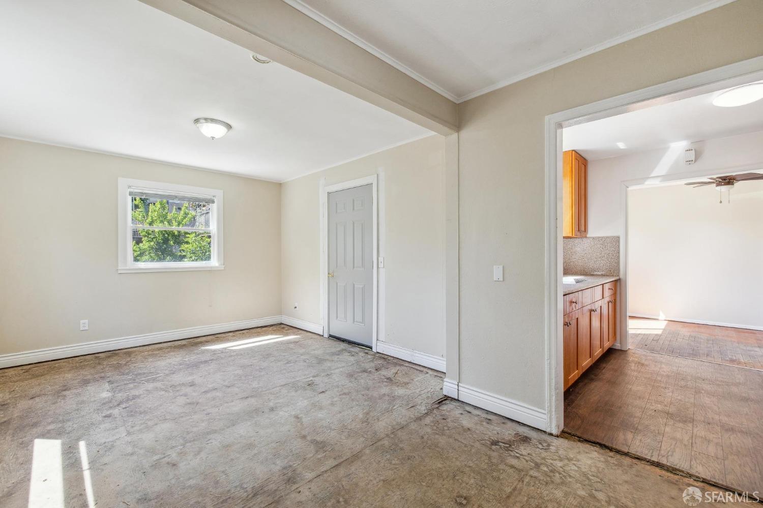 Detail Gallery Image 17 of 36 For 827 Chestnut St, Redwood City,  CA 94063 - 2 Beds | 1 Baths