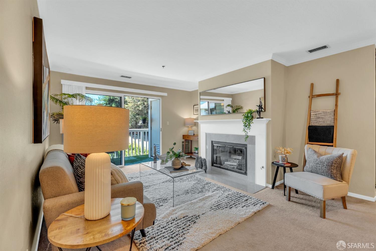 Detail Gallery Image 5 of 44 For 300 Murchison Dr #319,  Millbrae,  CA 94030 - 2 Beds | 2 Baths