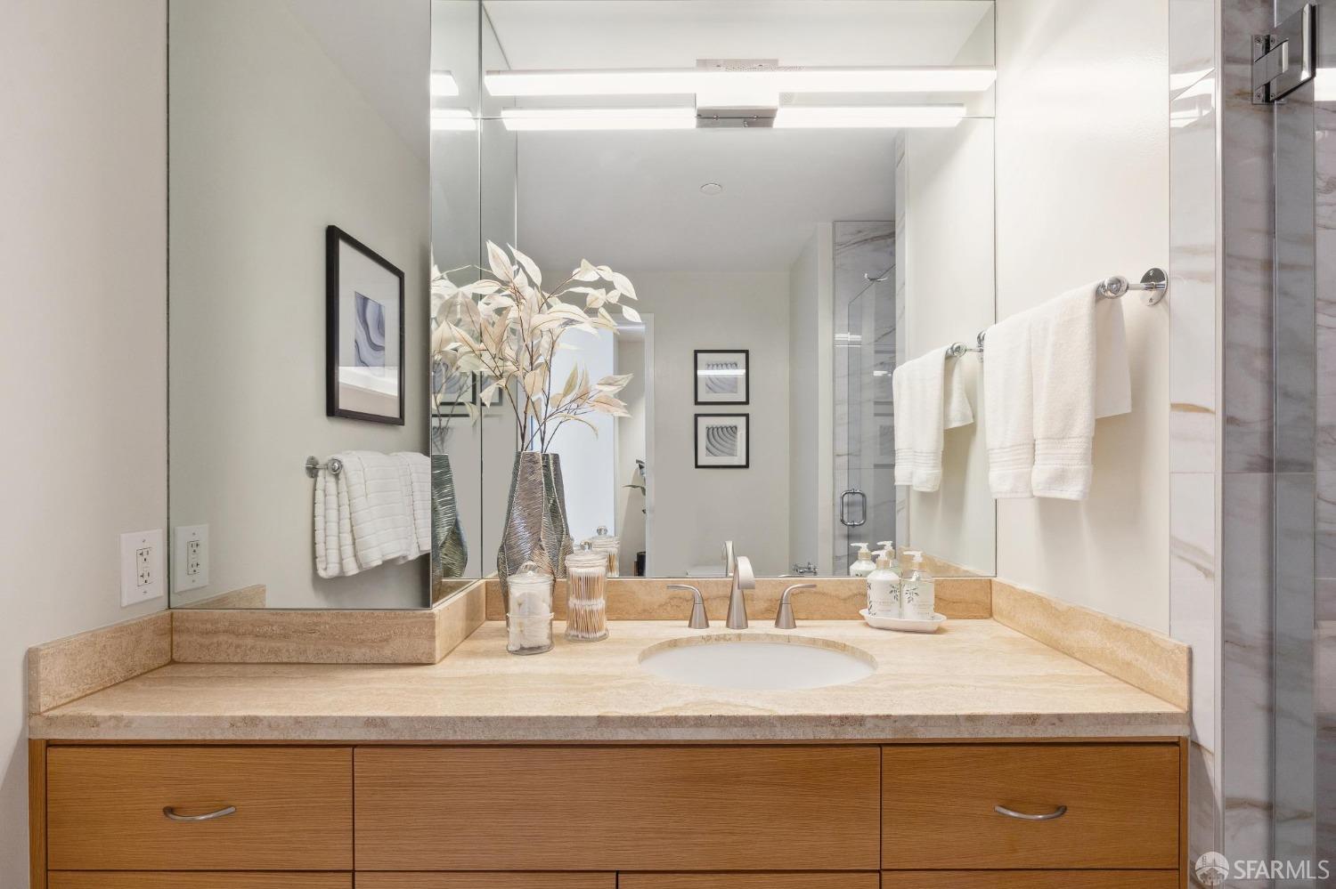 Detail Gallery Image 27 of 42 For 333 Bush St #3804,  San Francisco,  CA 94104 - 2 Beds | 2 Baths